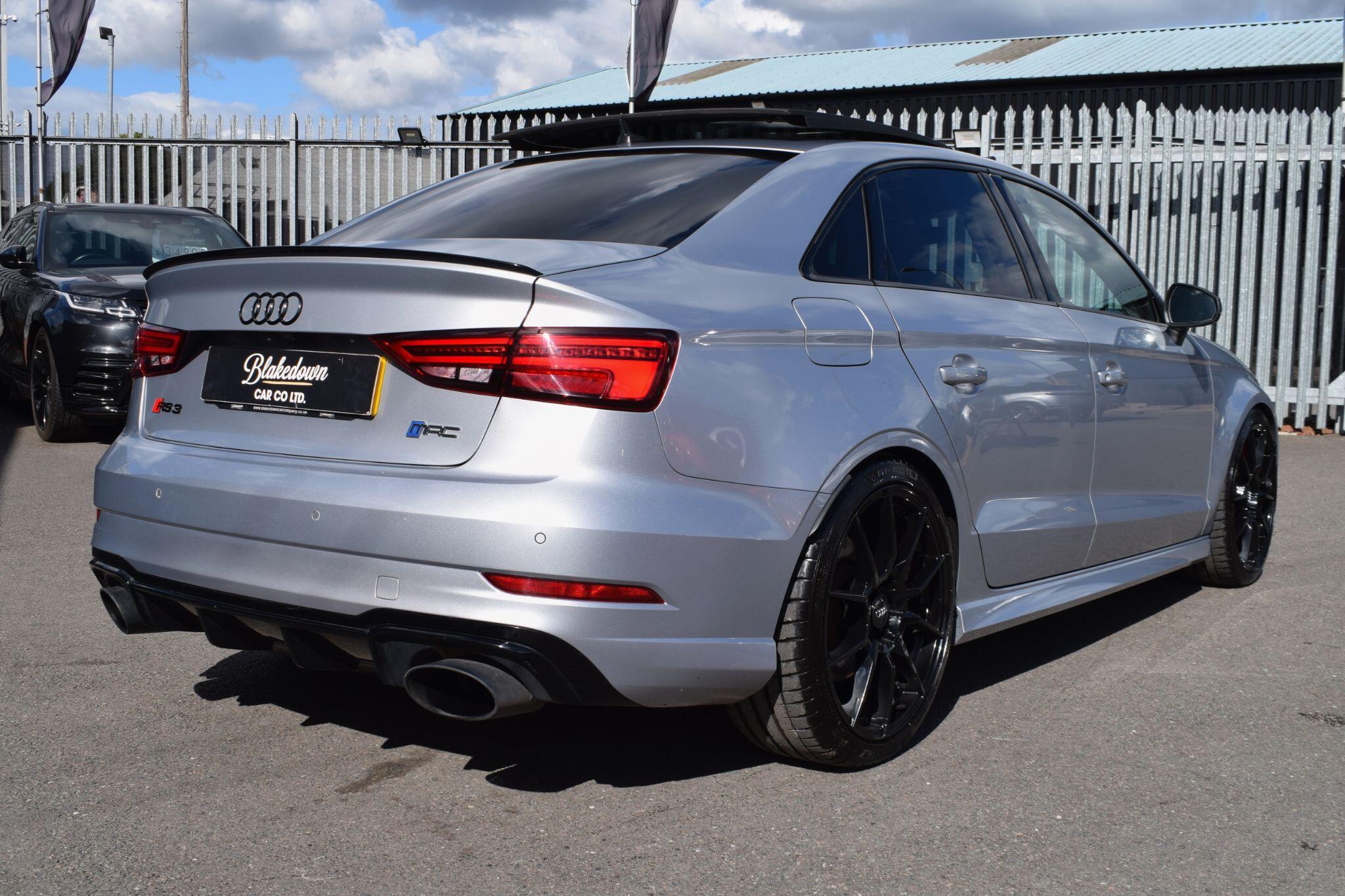 Audi RS3 view 5