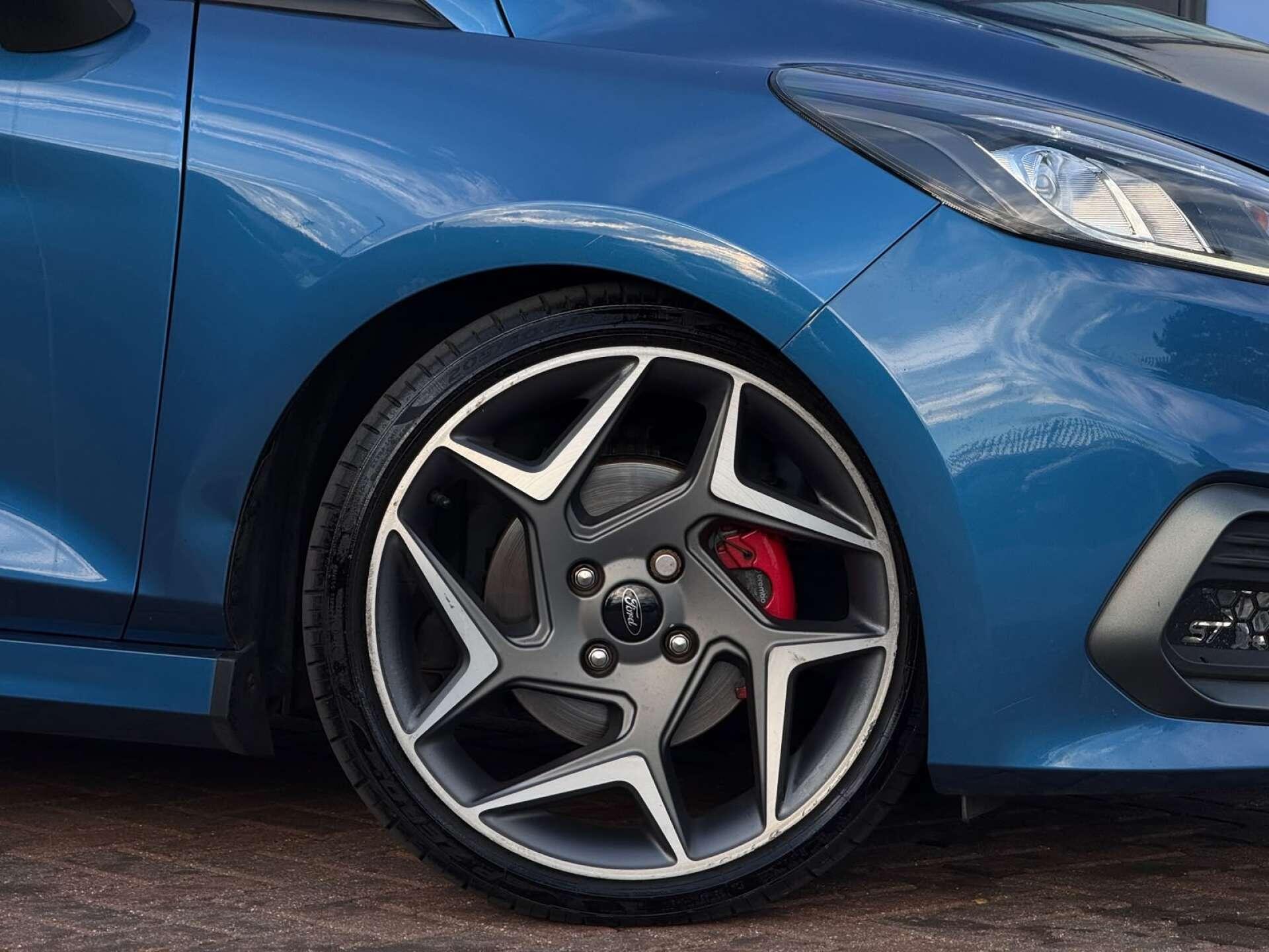 Ford Fiesta view 17