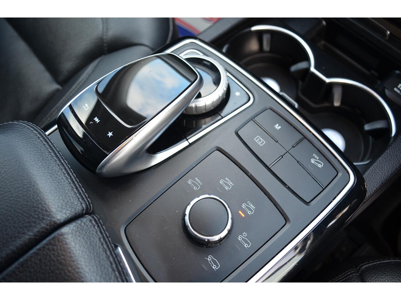 Mercedes-Benz Gle view 32