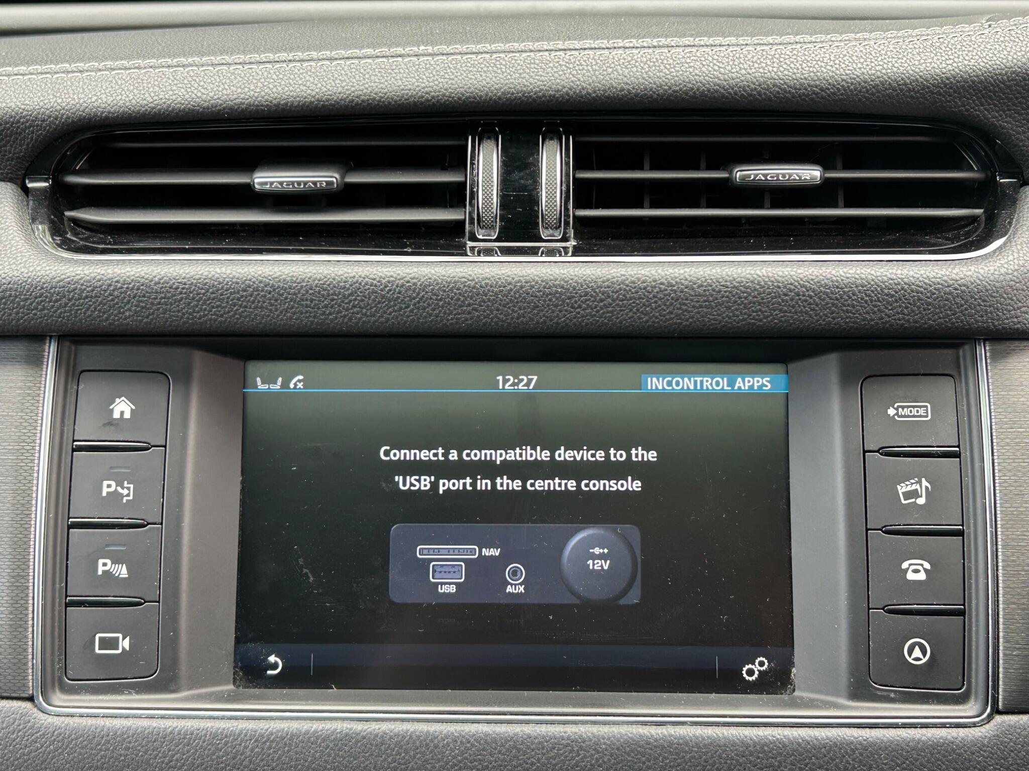 Jaguar XF view 37