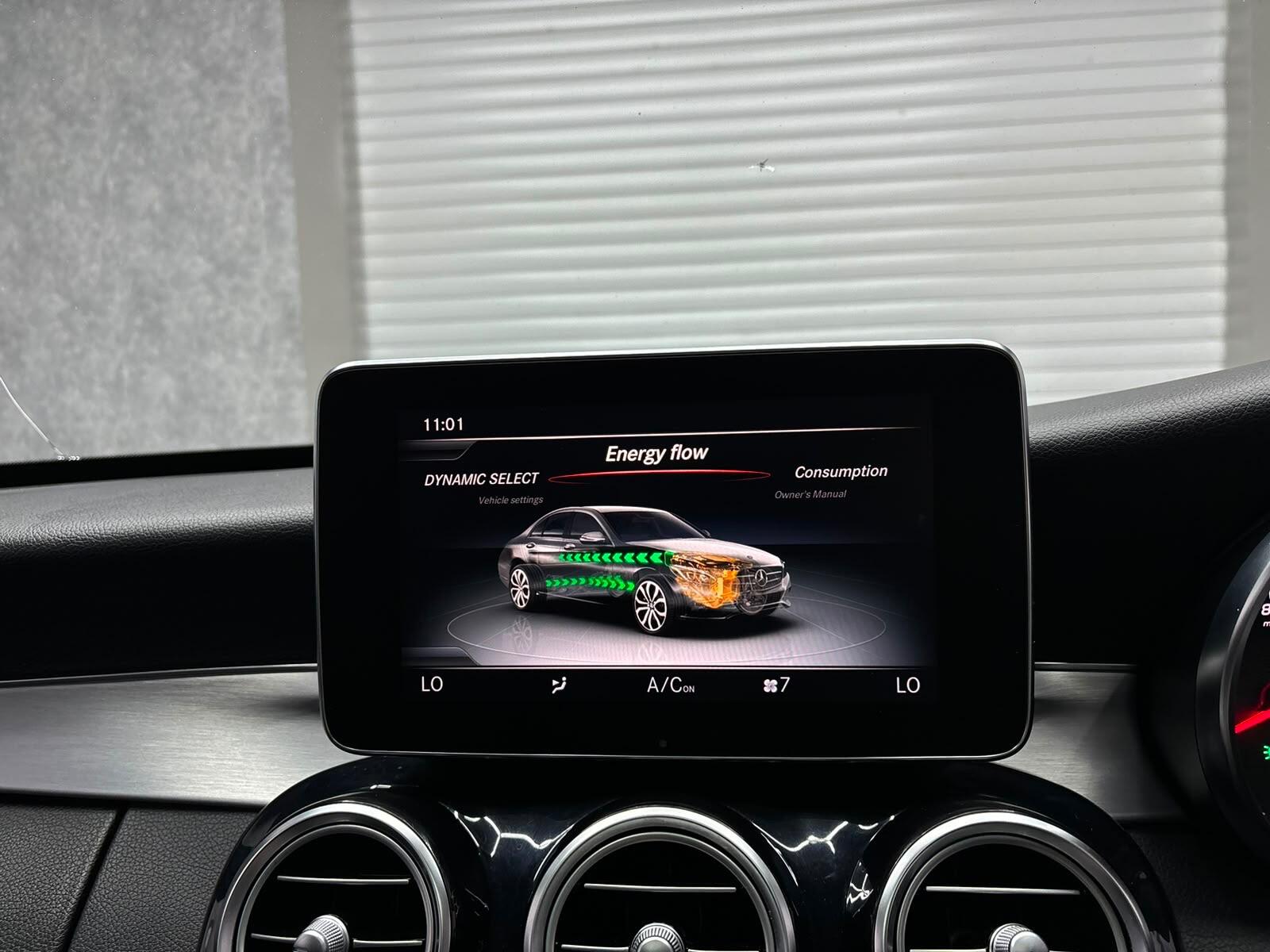 Mercedes-Benz C Class view 25