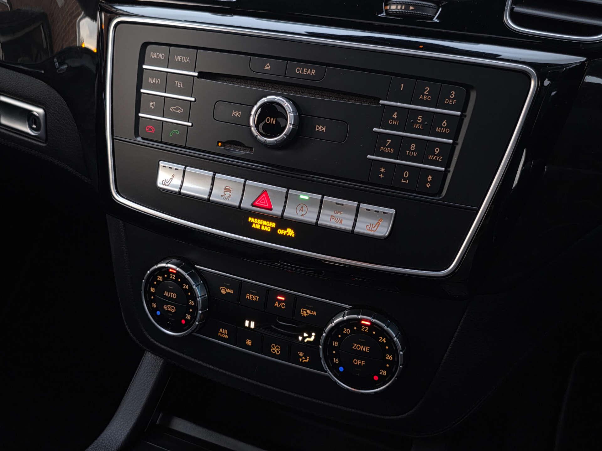 Mercedes-Benz GLS view 38