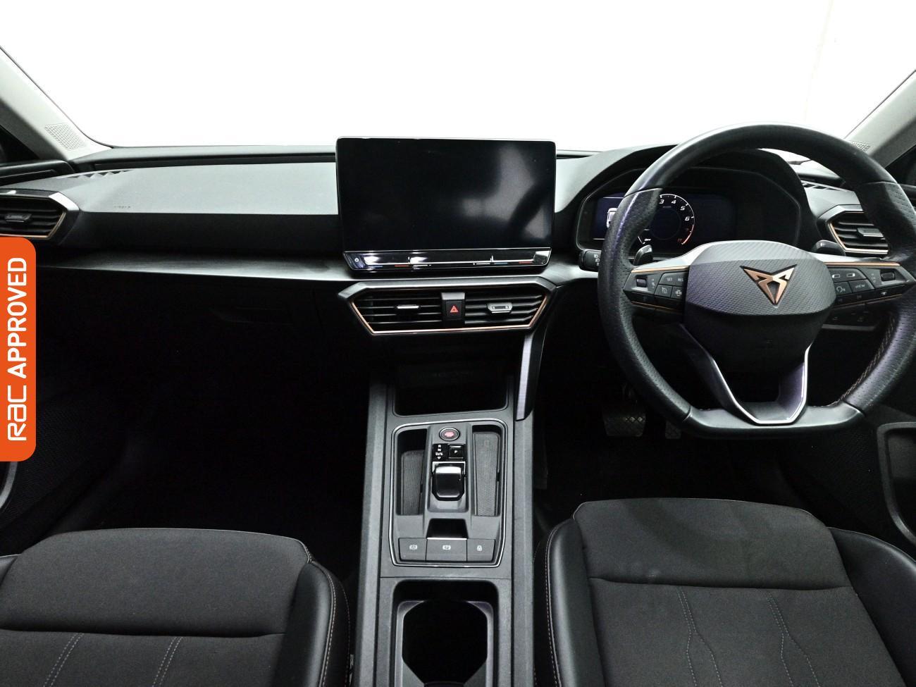 Cupra Leon view 2