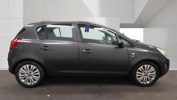 Vauxhall Corsa view 5