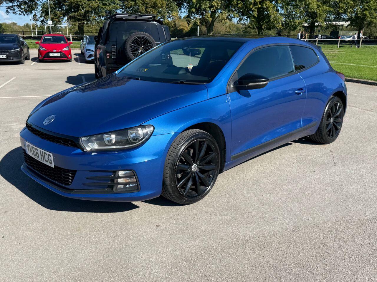 Volkswagen Scirocco view 18