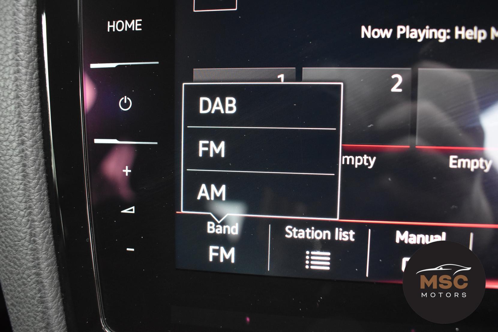 Volkswagen Golf view 41
