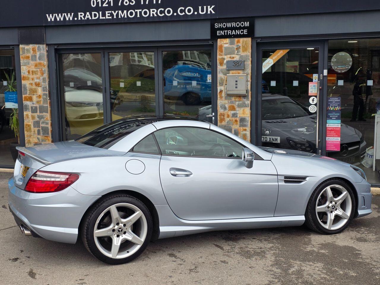 Mercedes-Benz SLK view 13