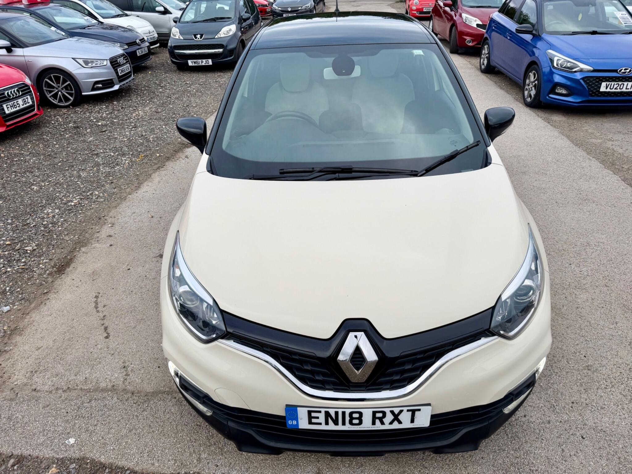 Renault Captur view 3