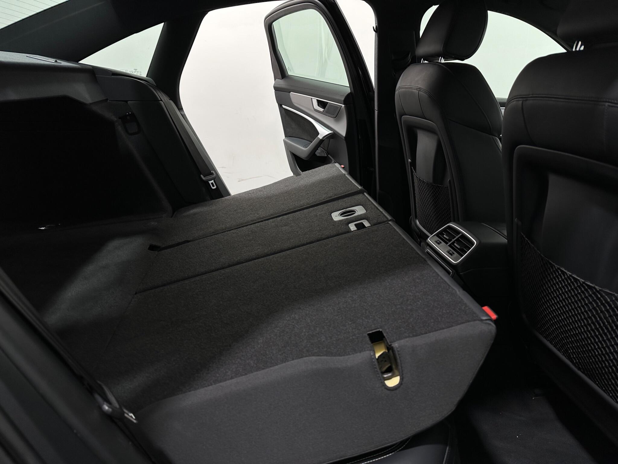 Audi A6 view 47