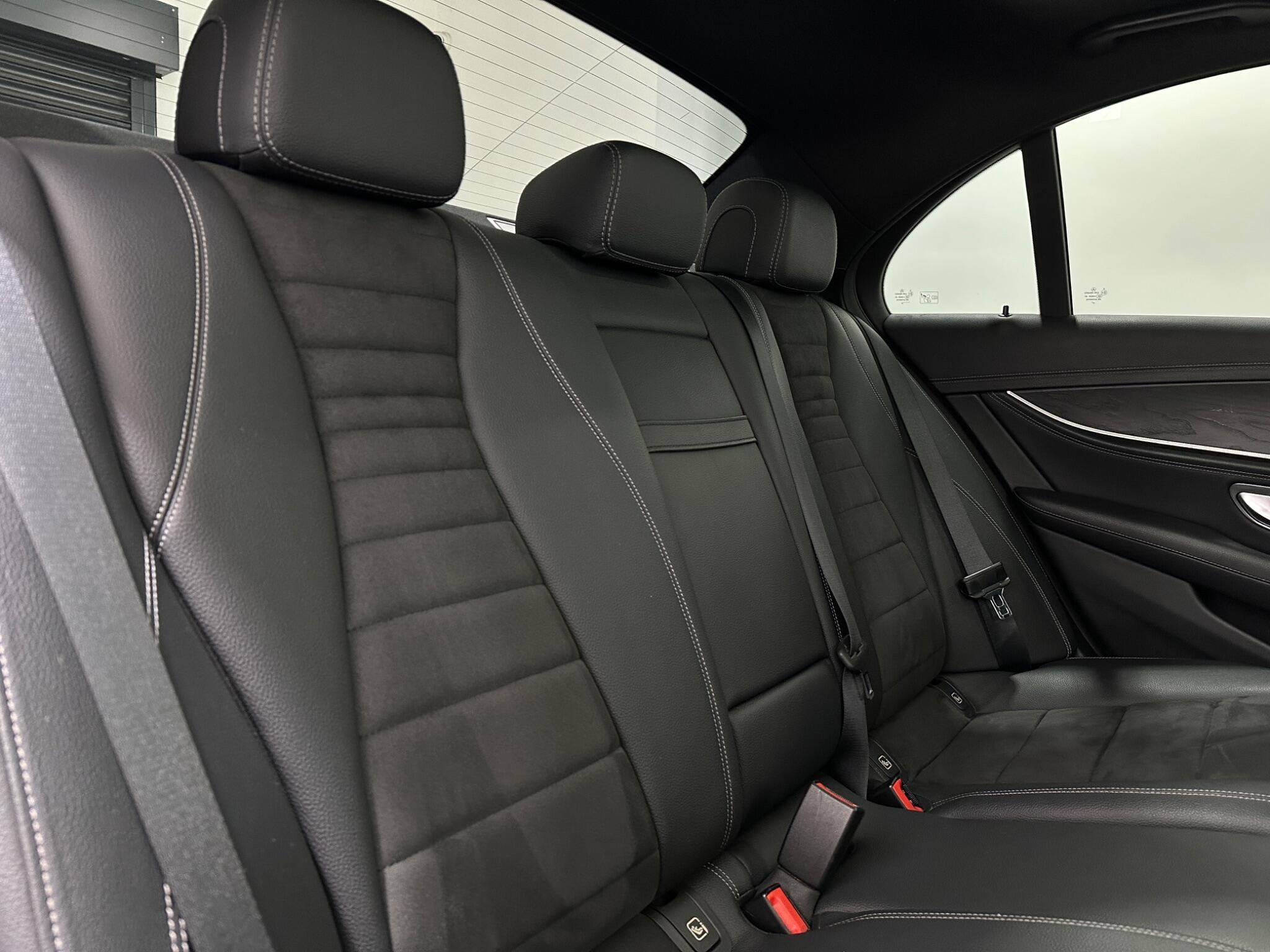 Mercedes-Benz E-Class view 41