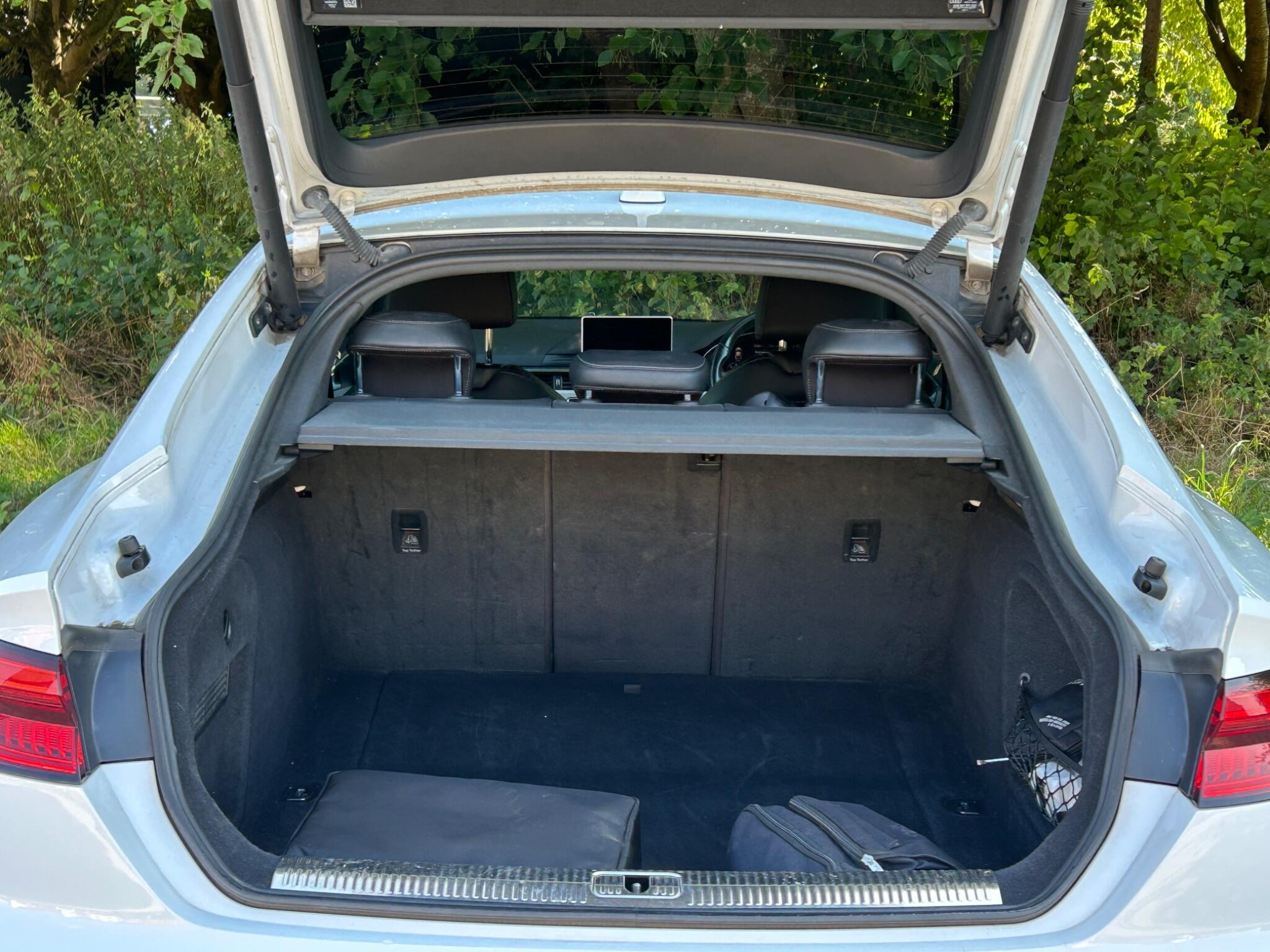 Audi A5 view 51