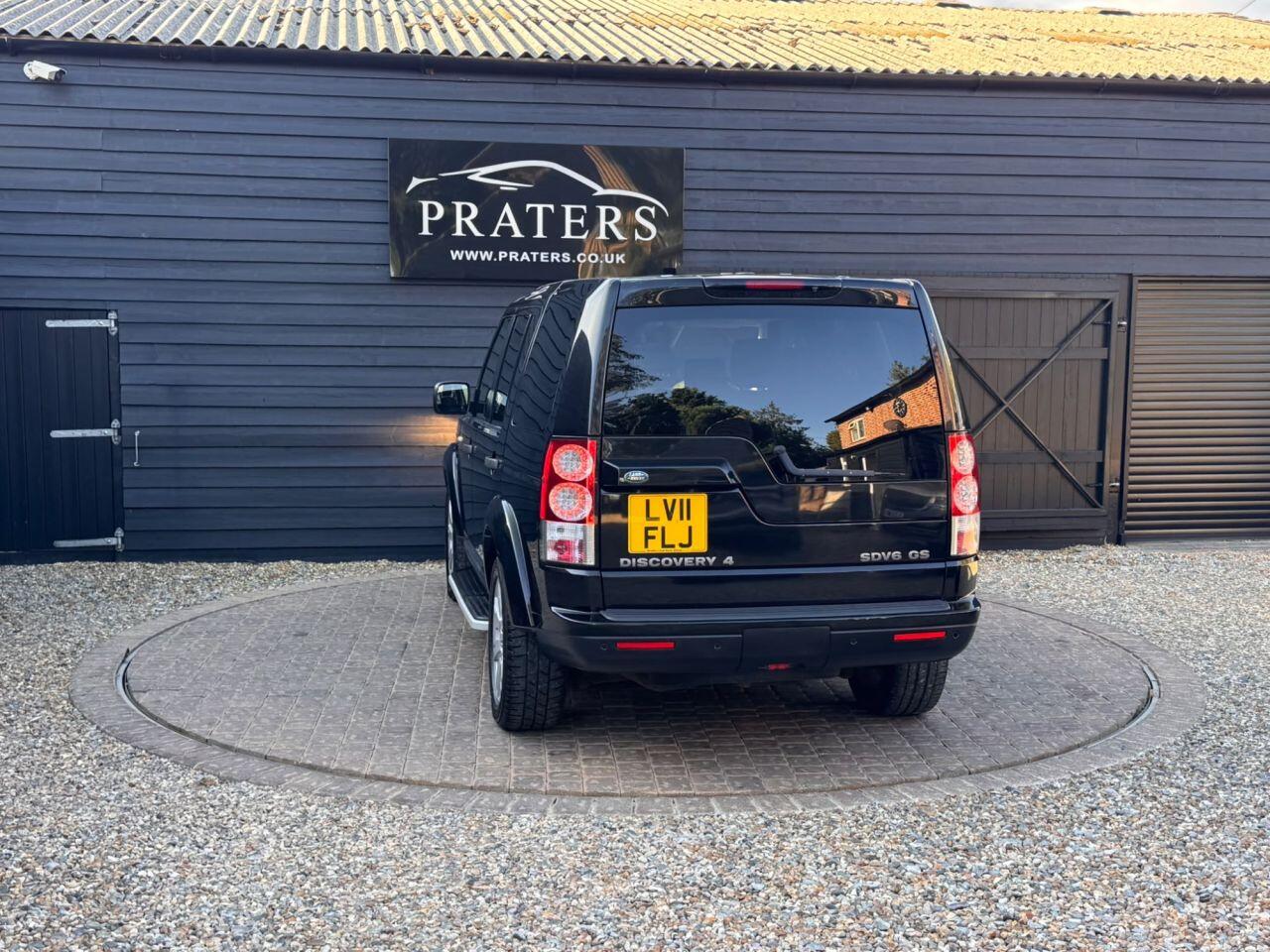 Land Rover Discovery view 23