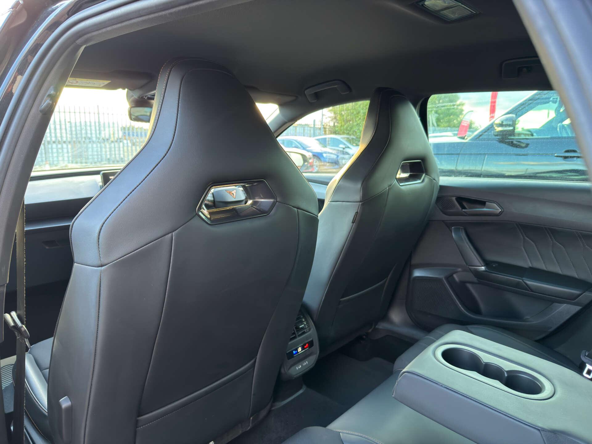 Cupra Leon view 33