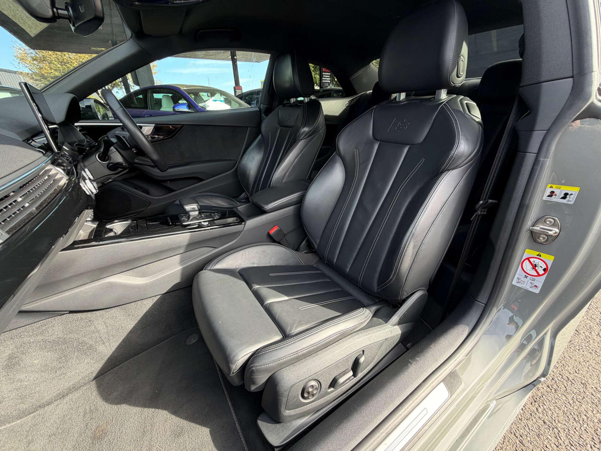 Audi A5 view 4
