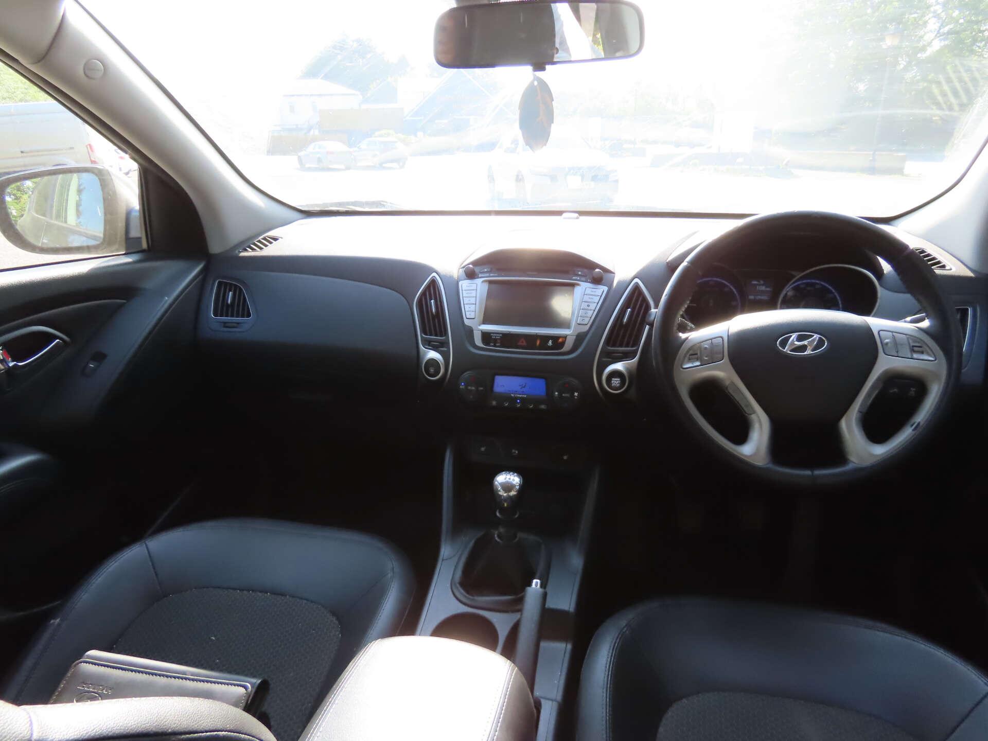 Hyundai Ix35 view 10