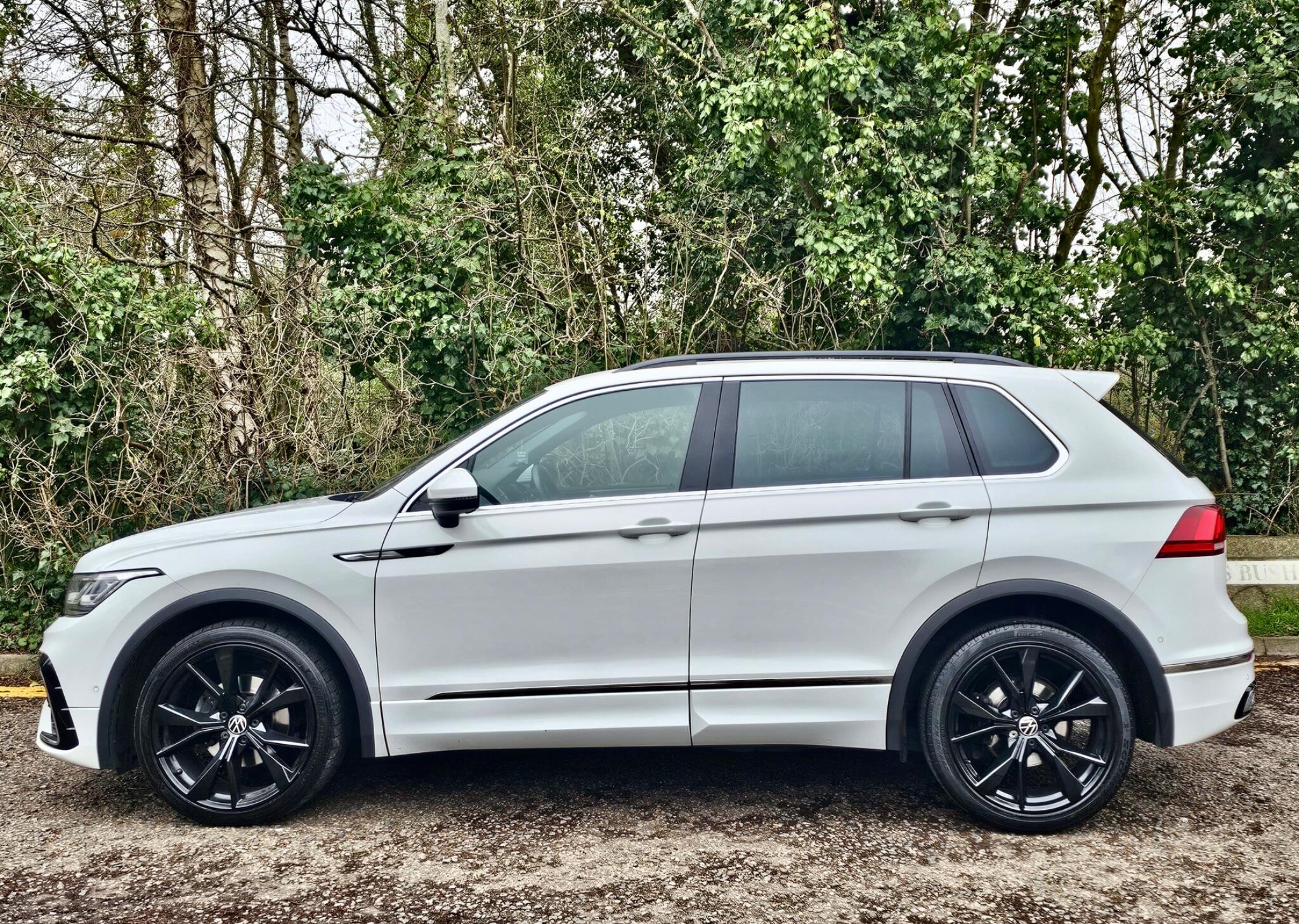 Volkswagen Tiguan view 24