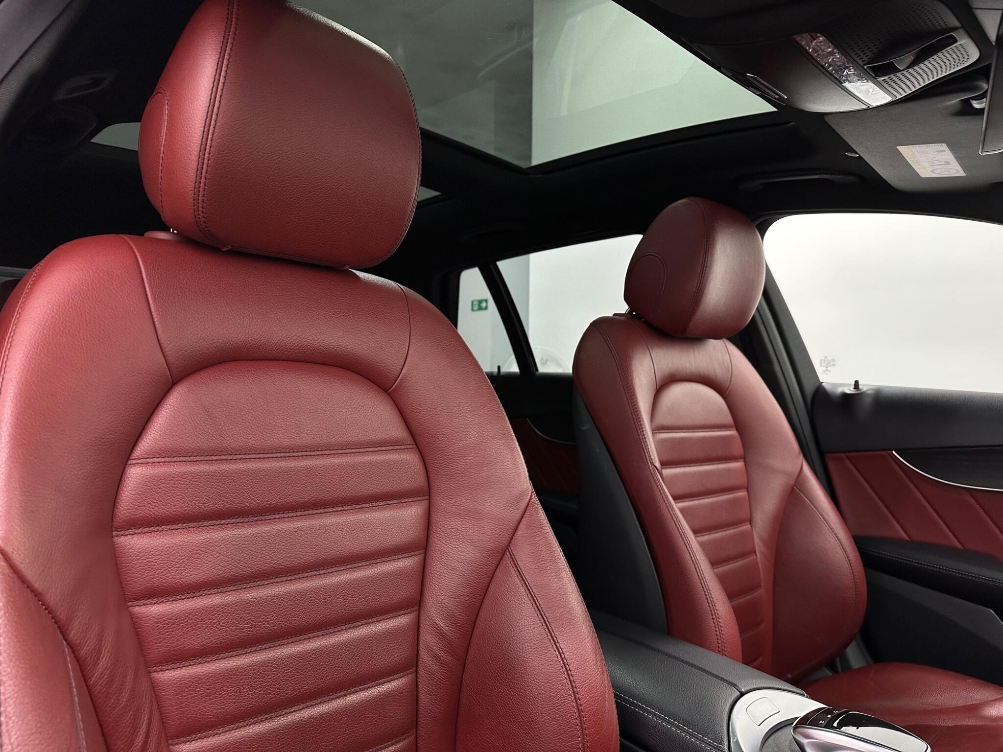 Mercedes-Benz C Class view 35