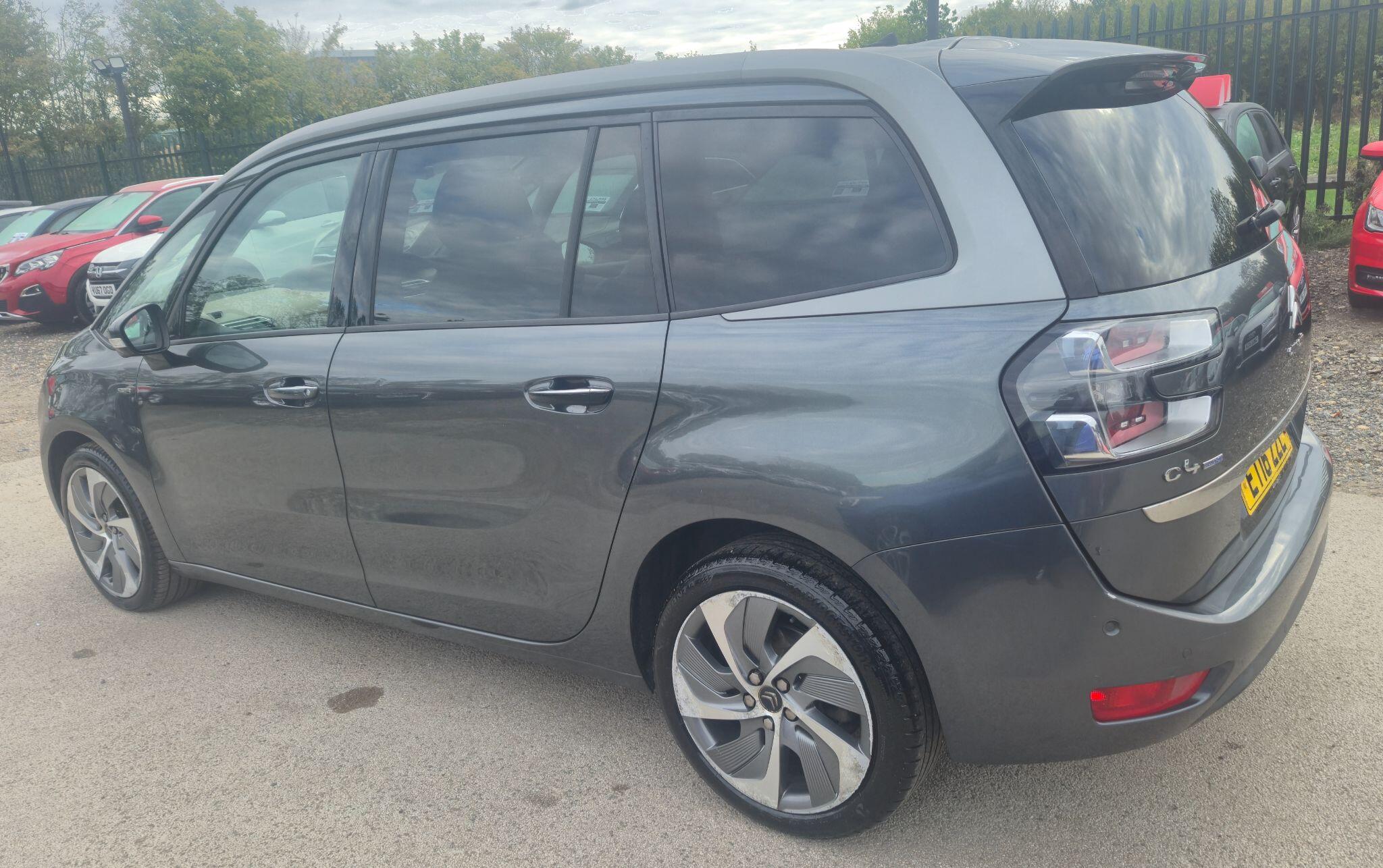 Citroen Grand C4 Picasso view 10