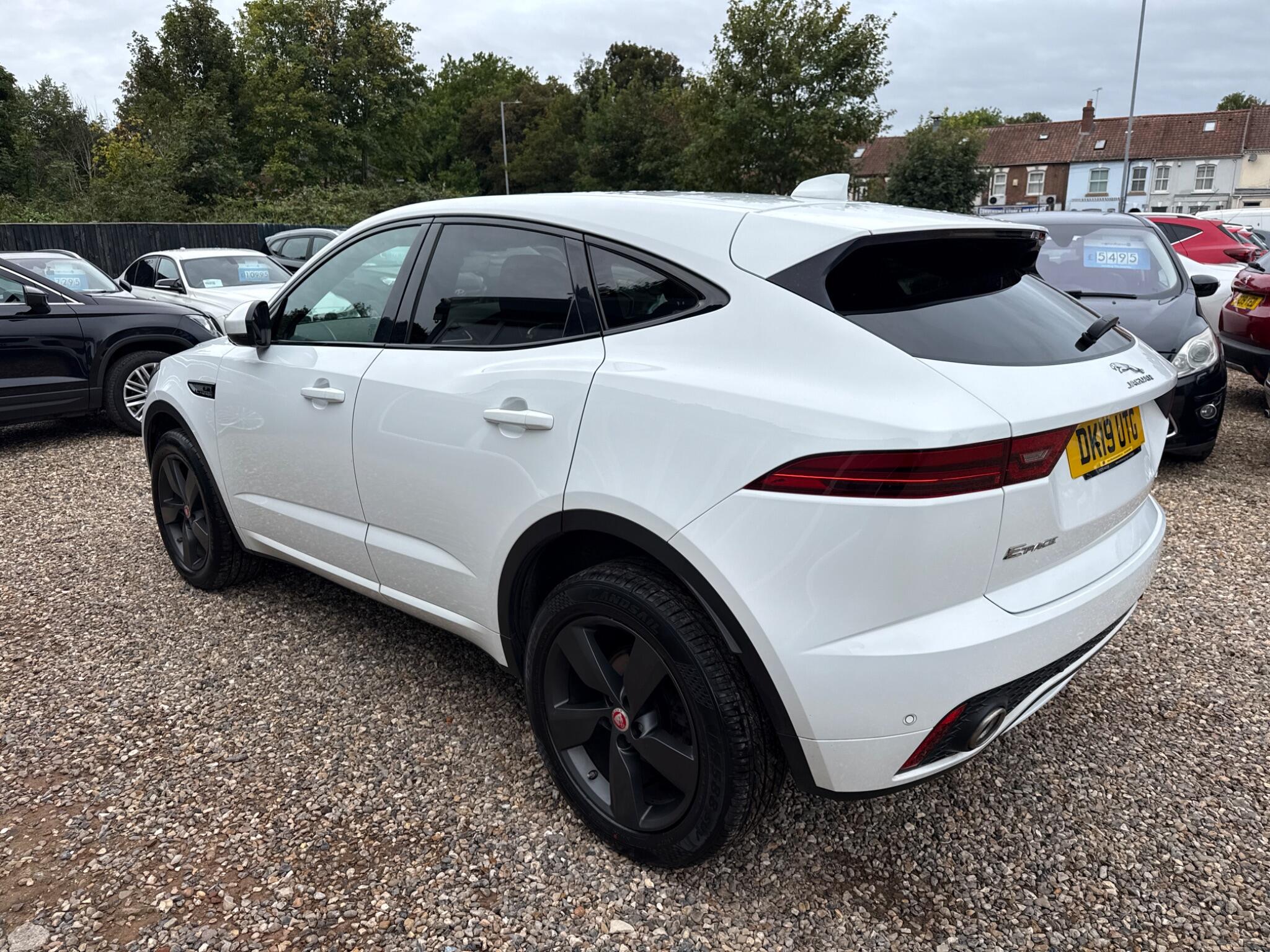 Jaguar E-Pace view 4