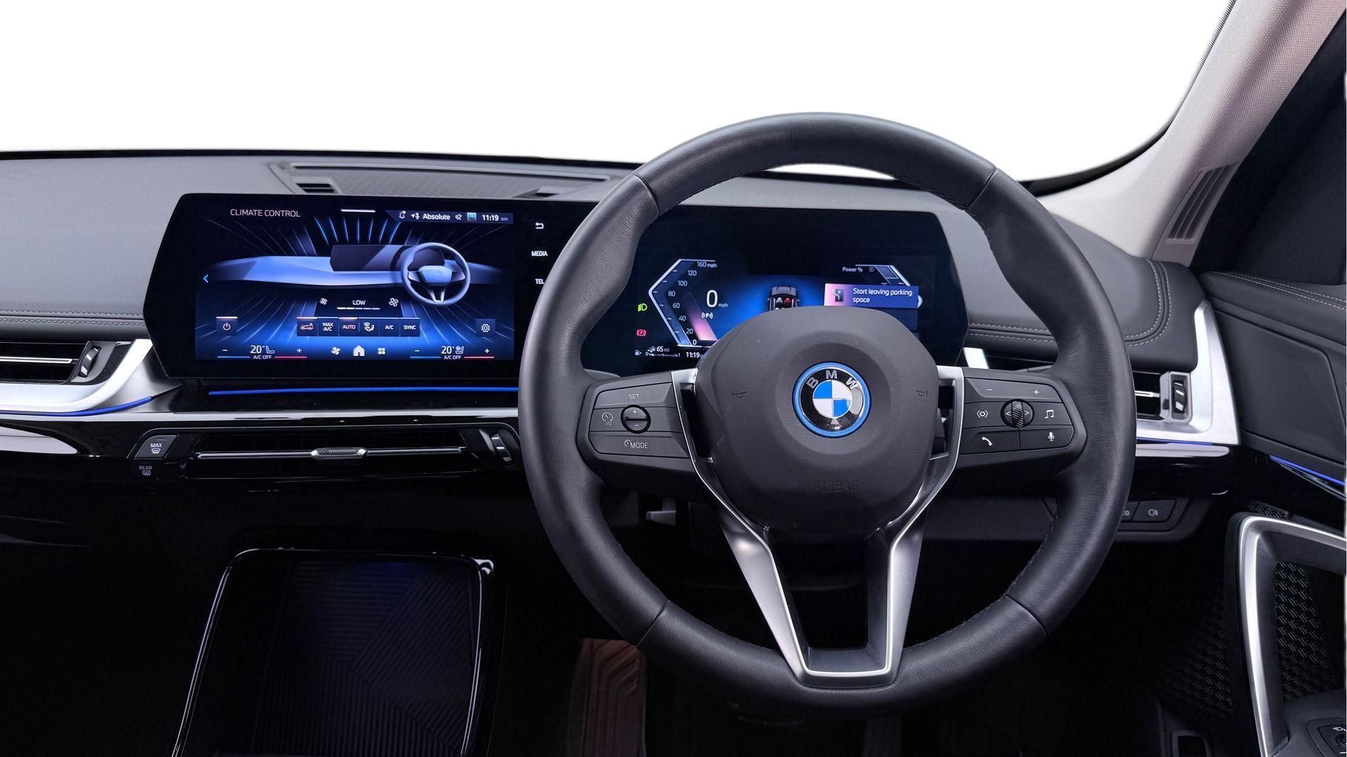 BMW X1 view 5