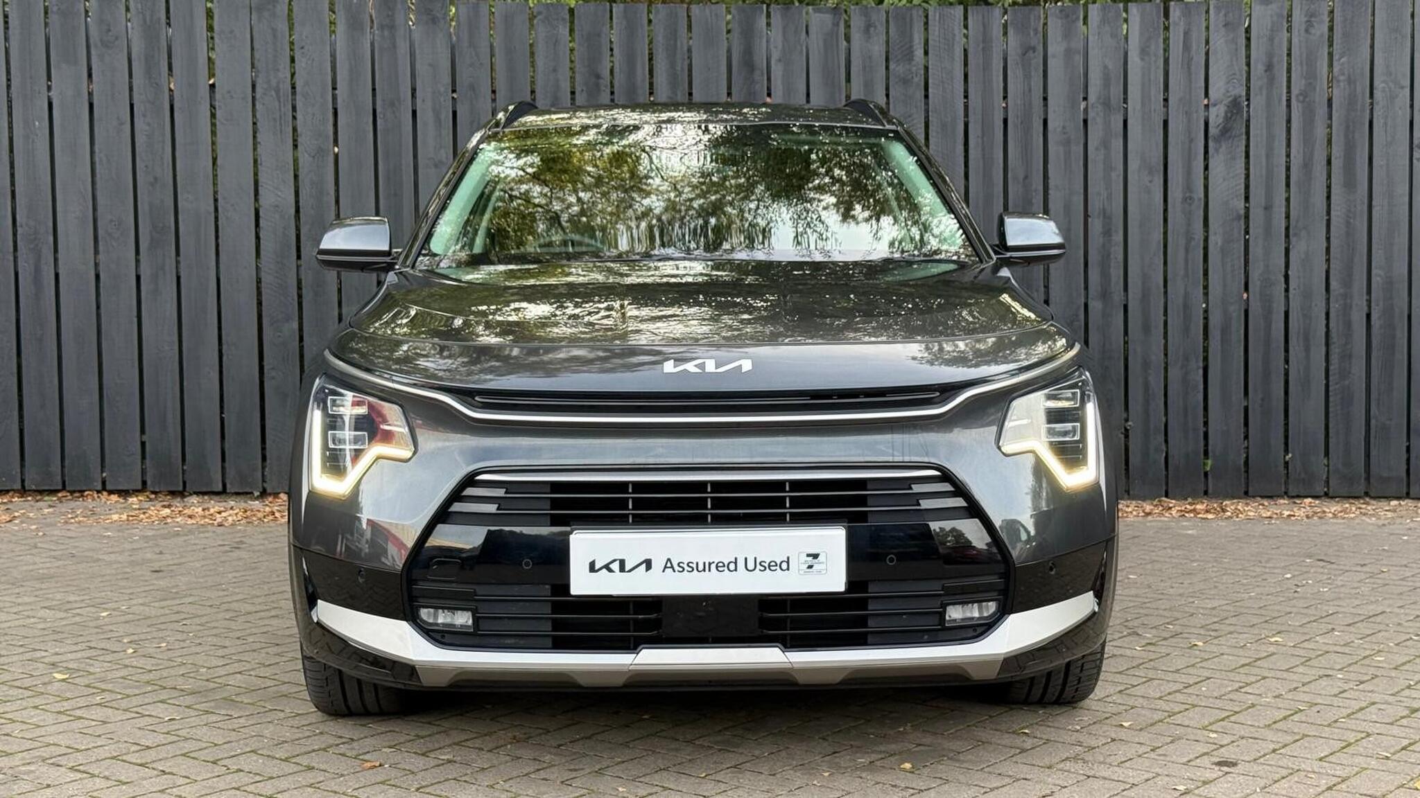 Kia Niro view 3