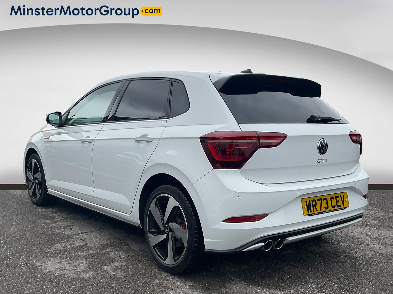 Volkswagen Polo view 4