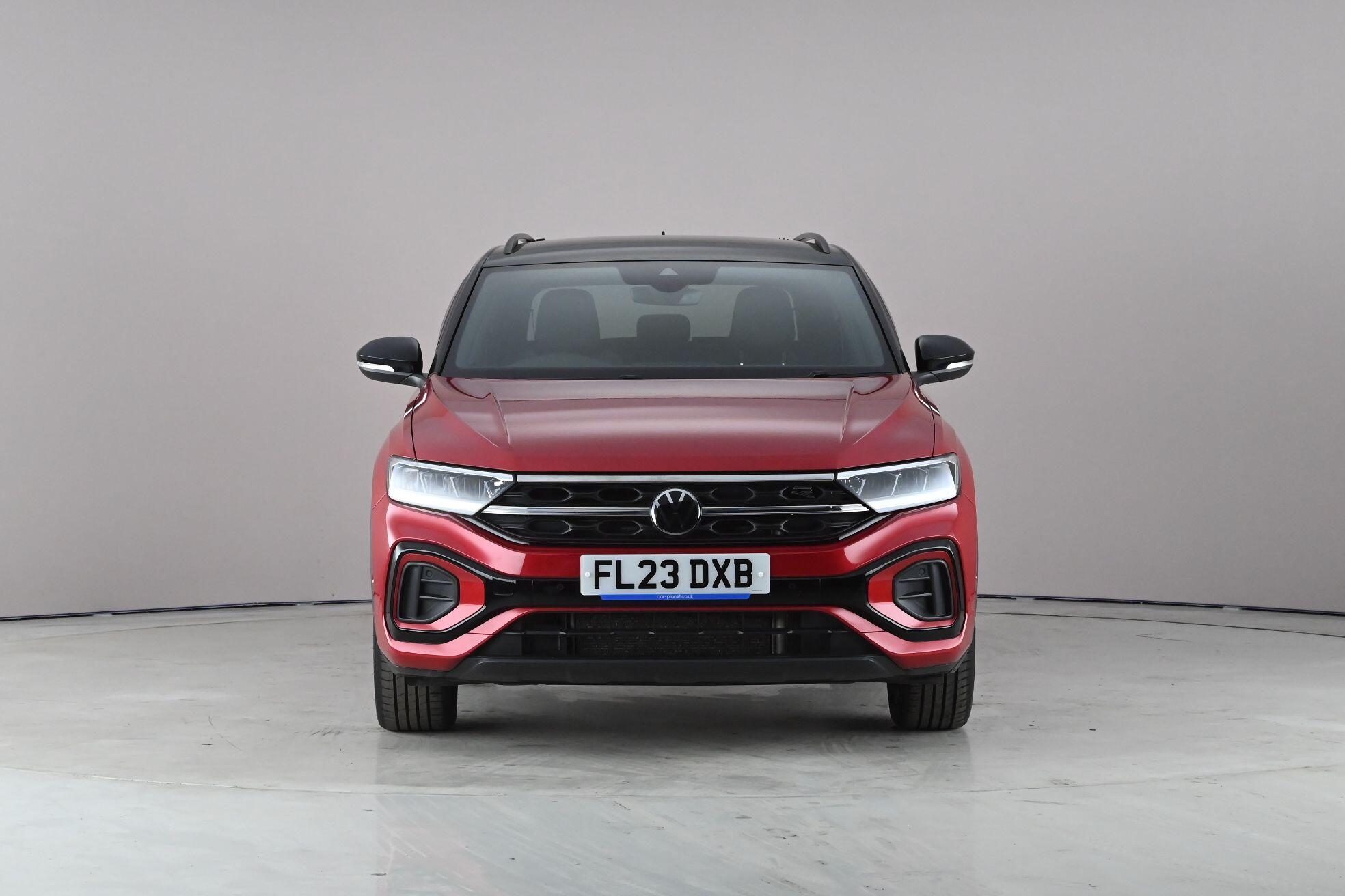 Volkswagen T-Roc view 3
