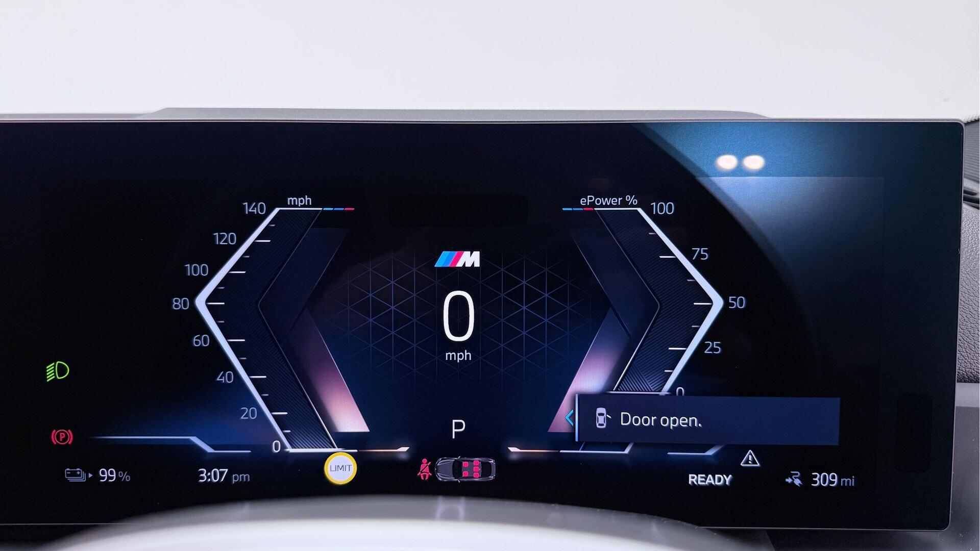BMW i4 view 9