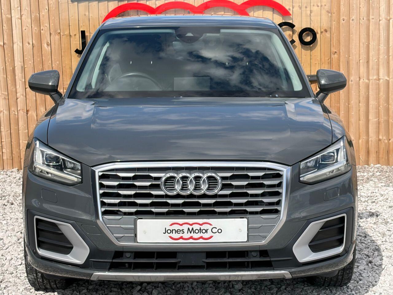 Audi Q2 view 3