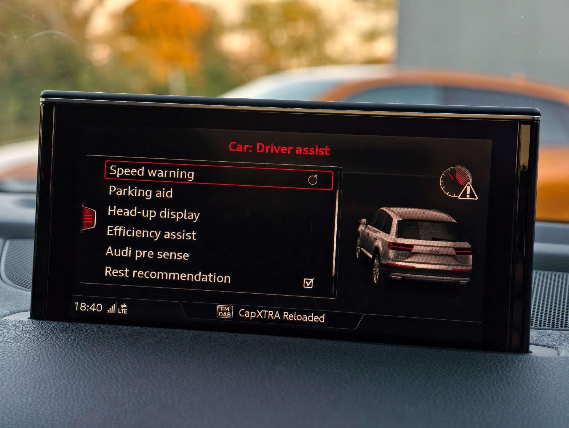 Audi SQ7 view 49