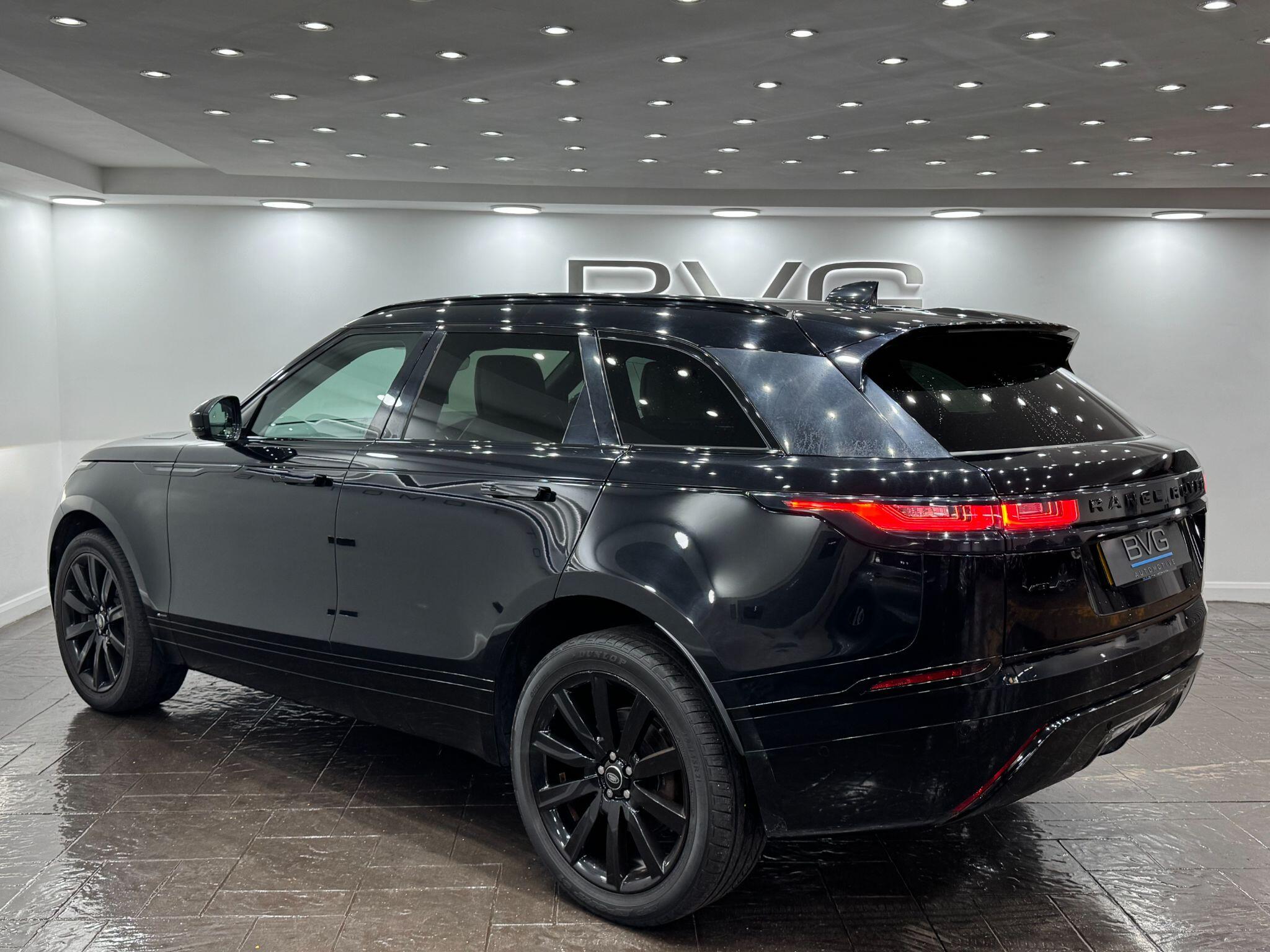 Land Rover Range Rover Velar view 8