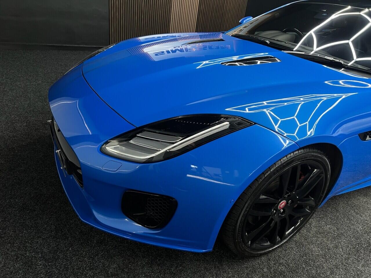 Jaguar F-Type view 22