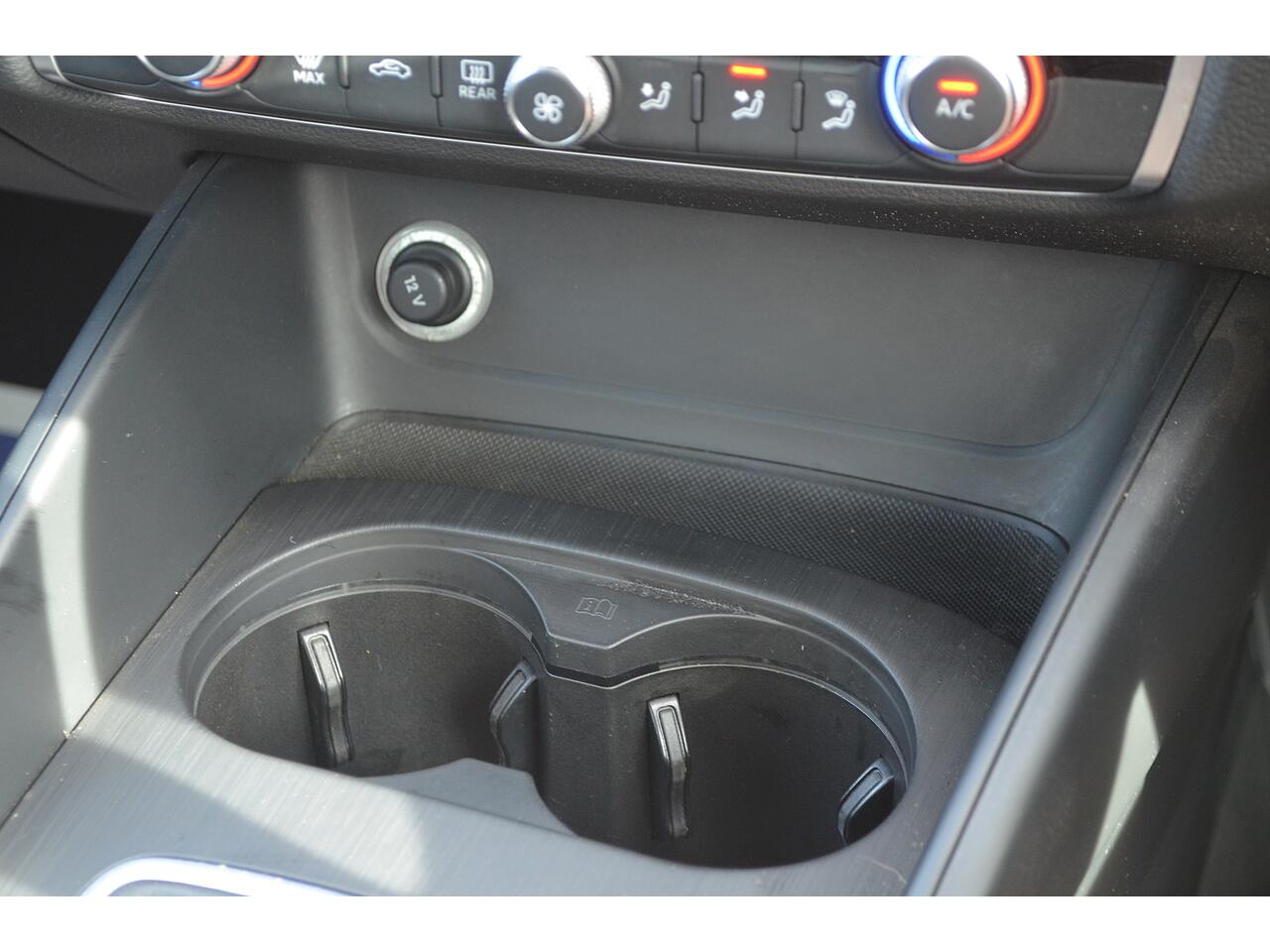 Audi A3 view 34