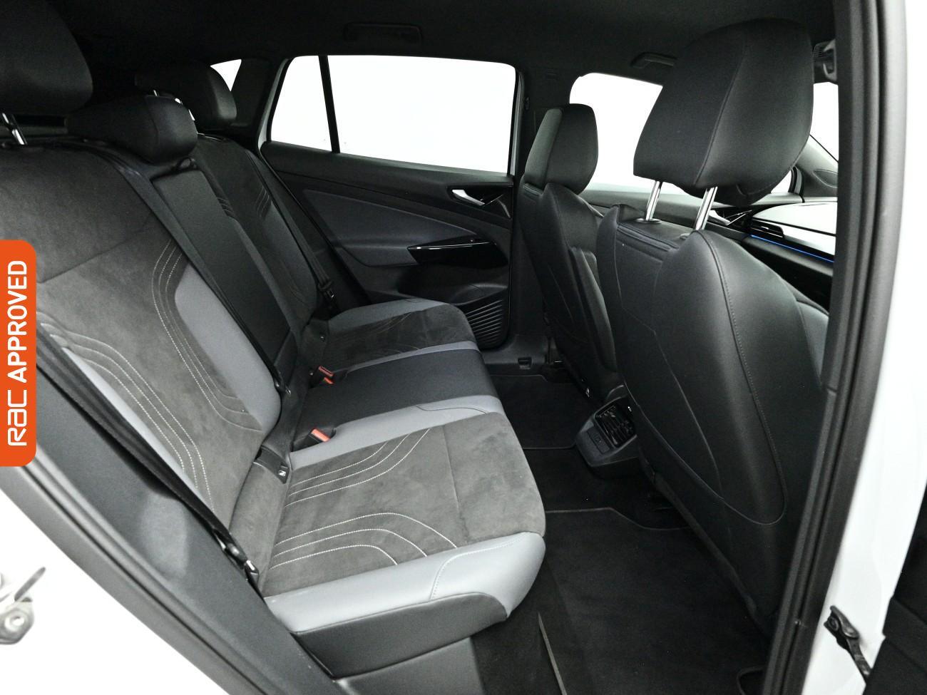 Volkswagen Id.4 view 14