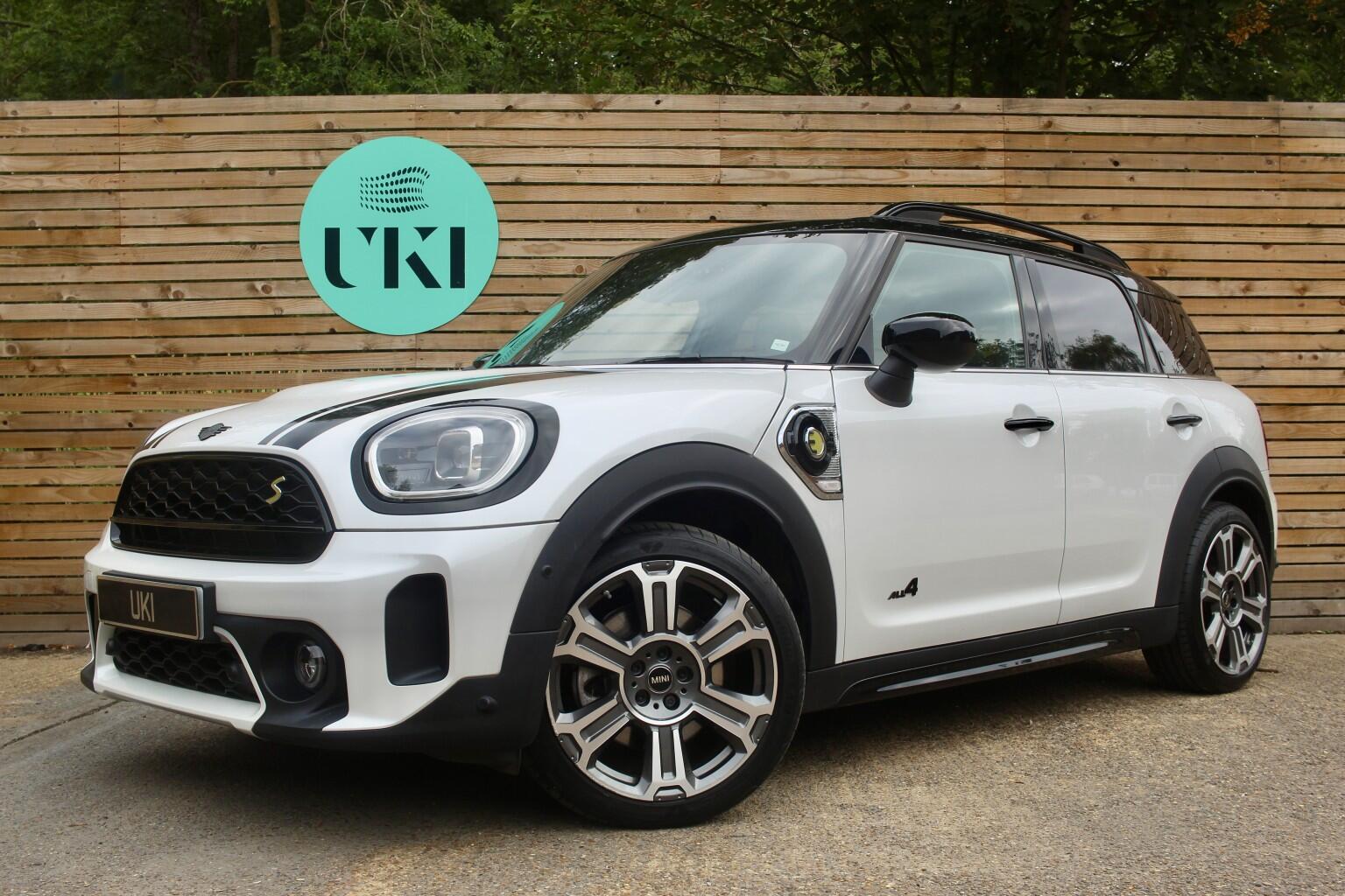 Mini Countryman main image