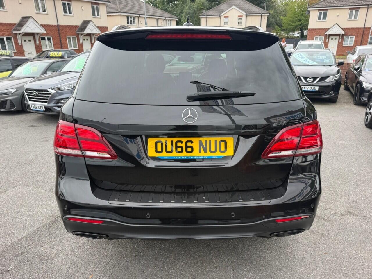 Mercedes-Benz Gle view 9