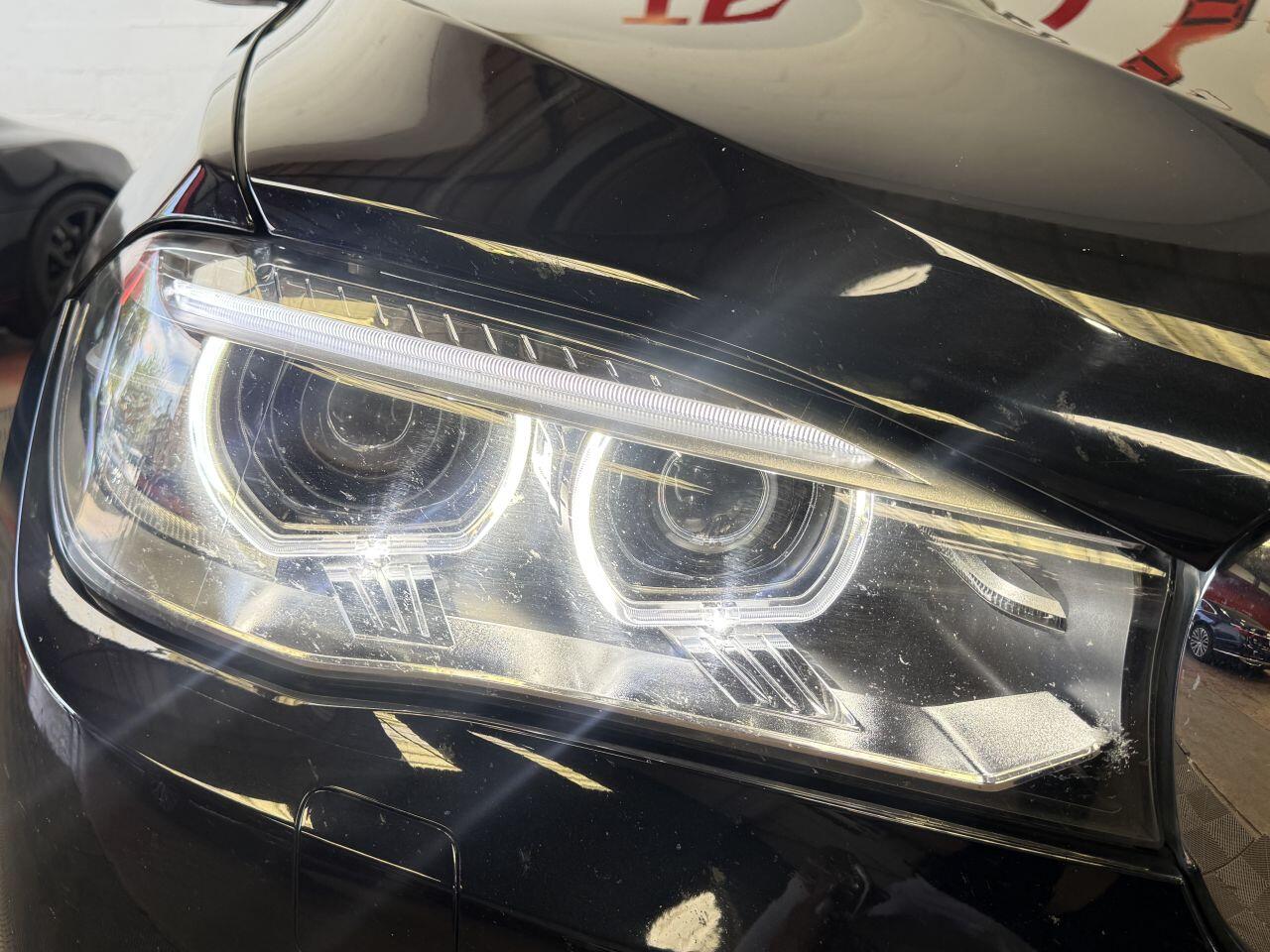 BMW X6 view 26
