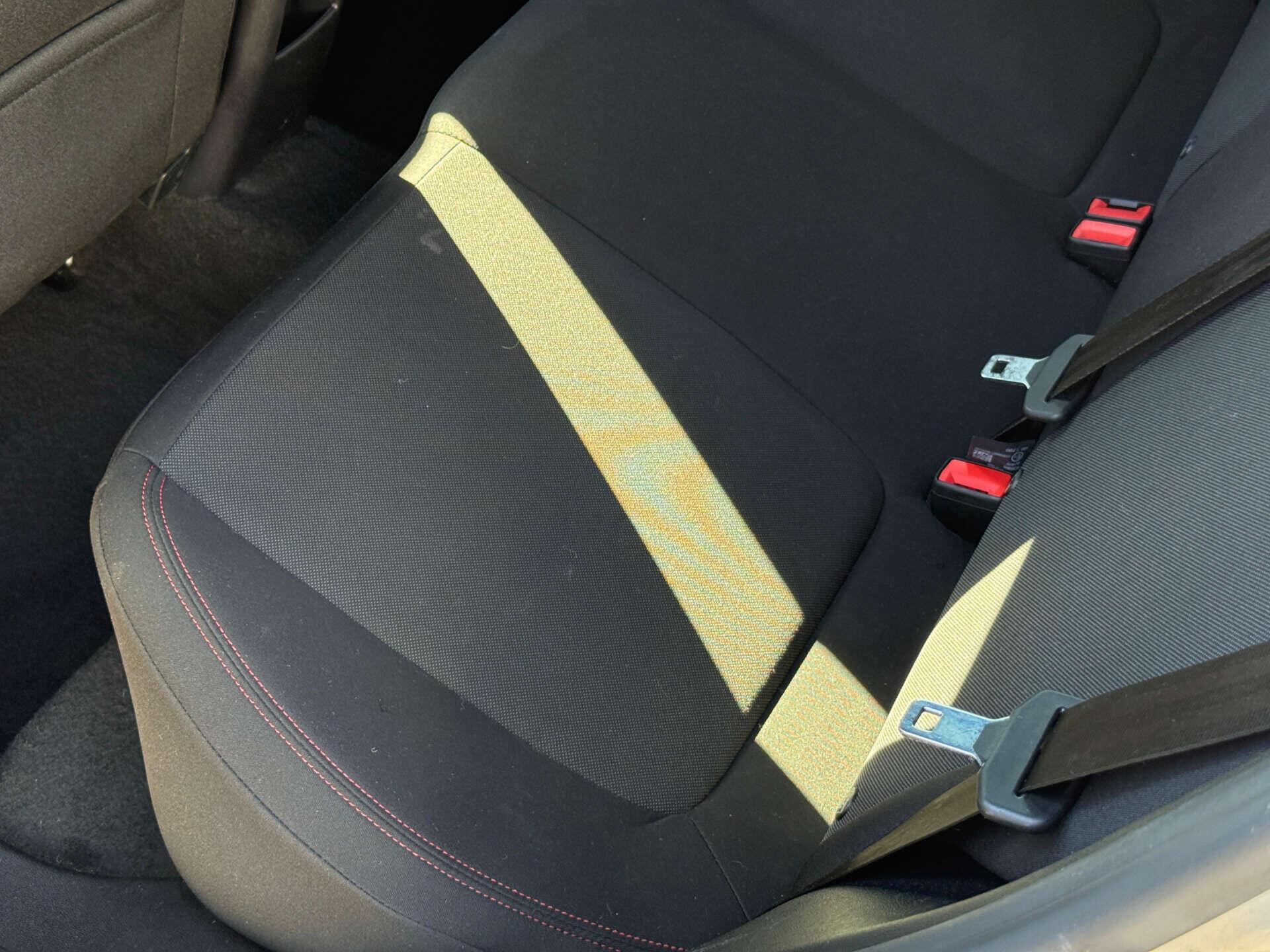 Ford Fiesta view 25