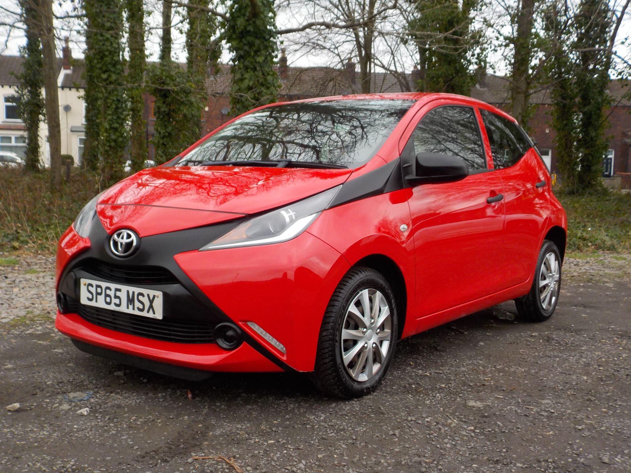 Toyota AYGO 1.0 VVT-i x Euro 5 5dr Euro 5