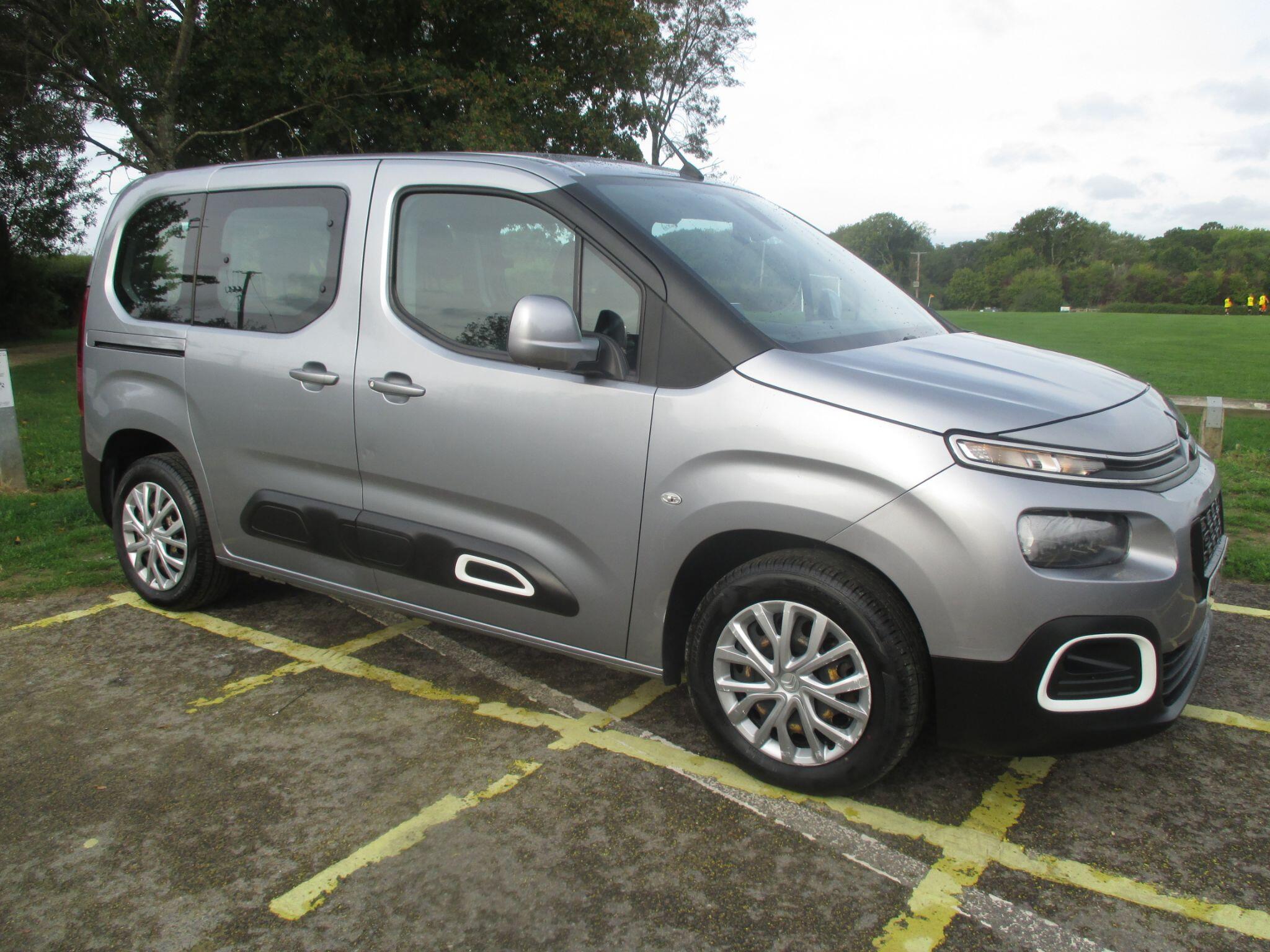 Citroen Berlingo view 5