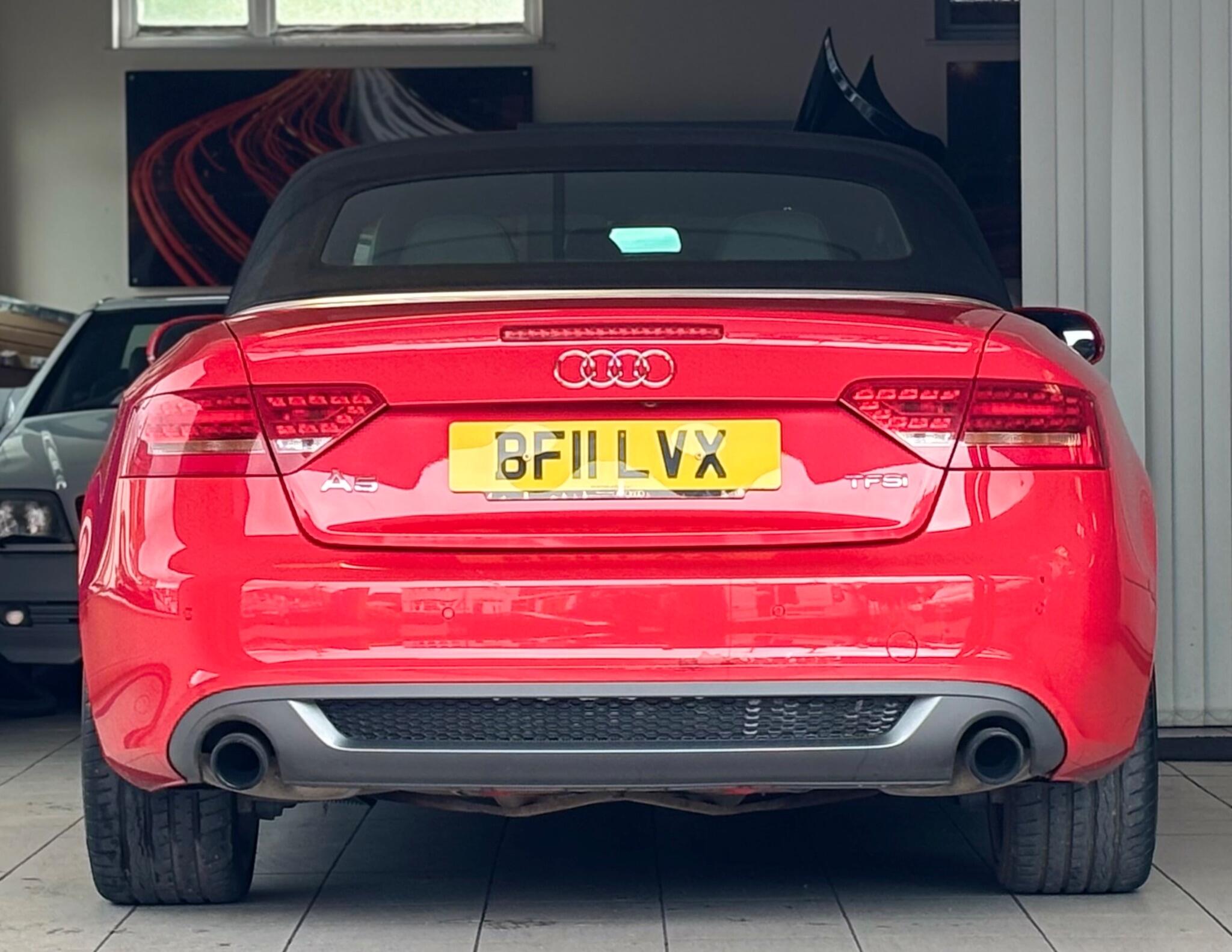 Audi A5 Cabriolet view 8