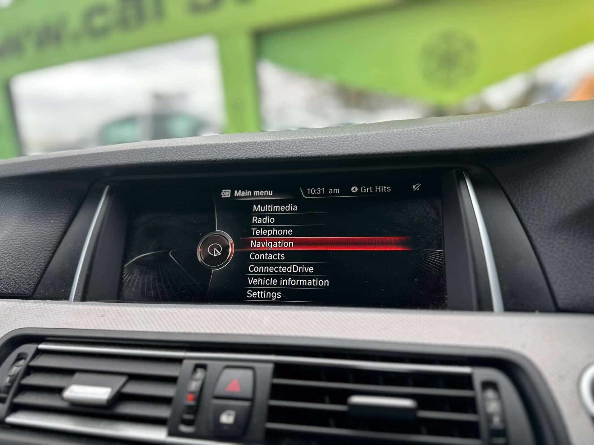 BMW 5 Series view 3