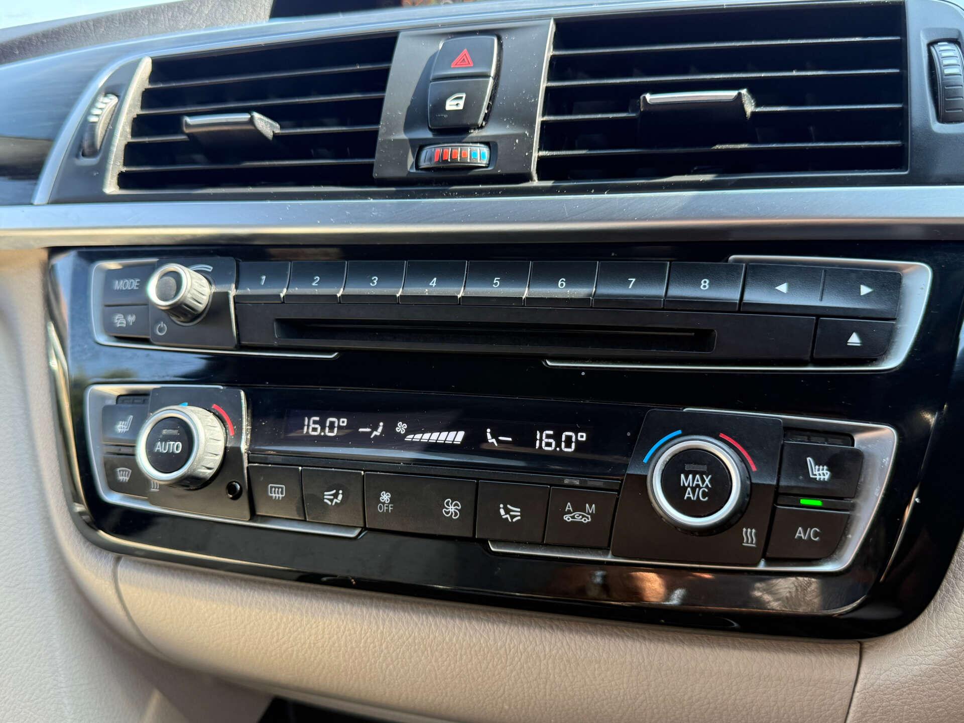 BMW 3 Series view 48