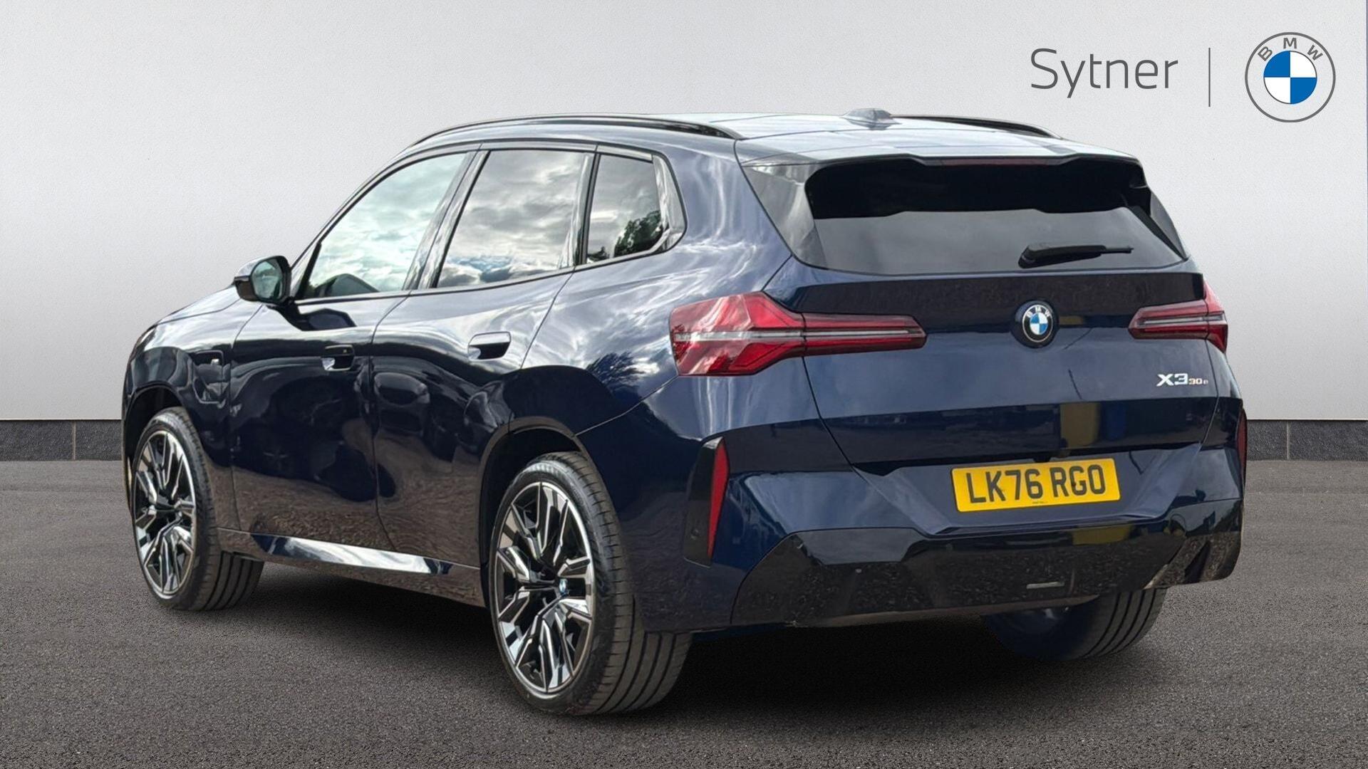 BMW X3 view 2