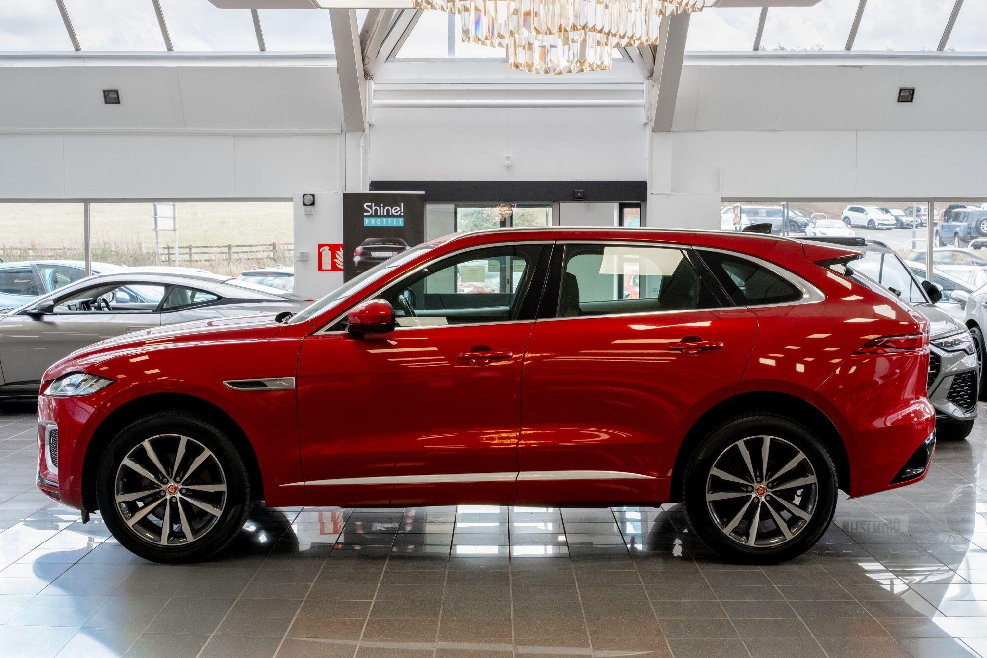 Jaguar F-Pace view 14