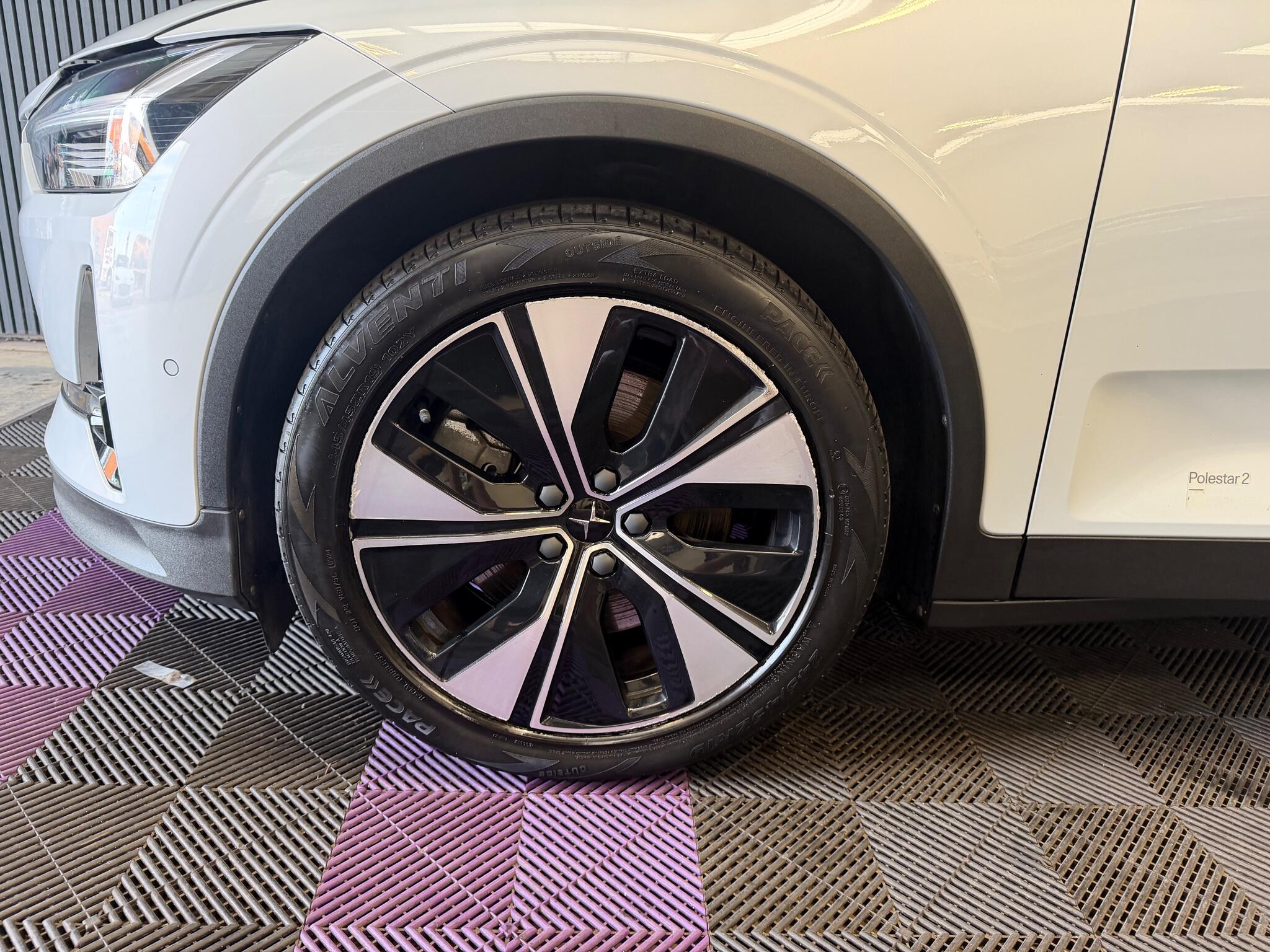 Polestar 2 view 38