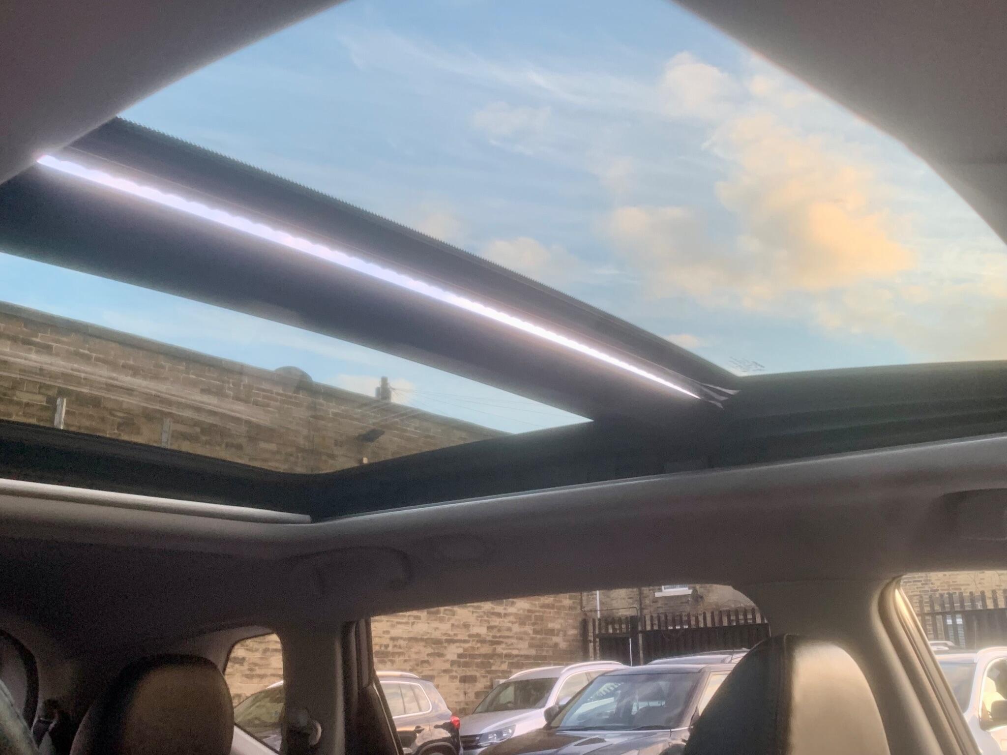 Nissan X-Trail view 70