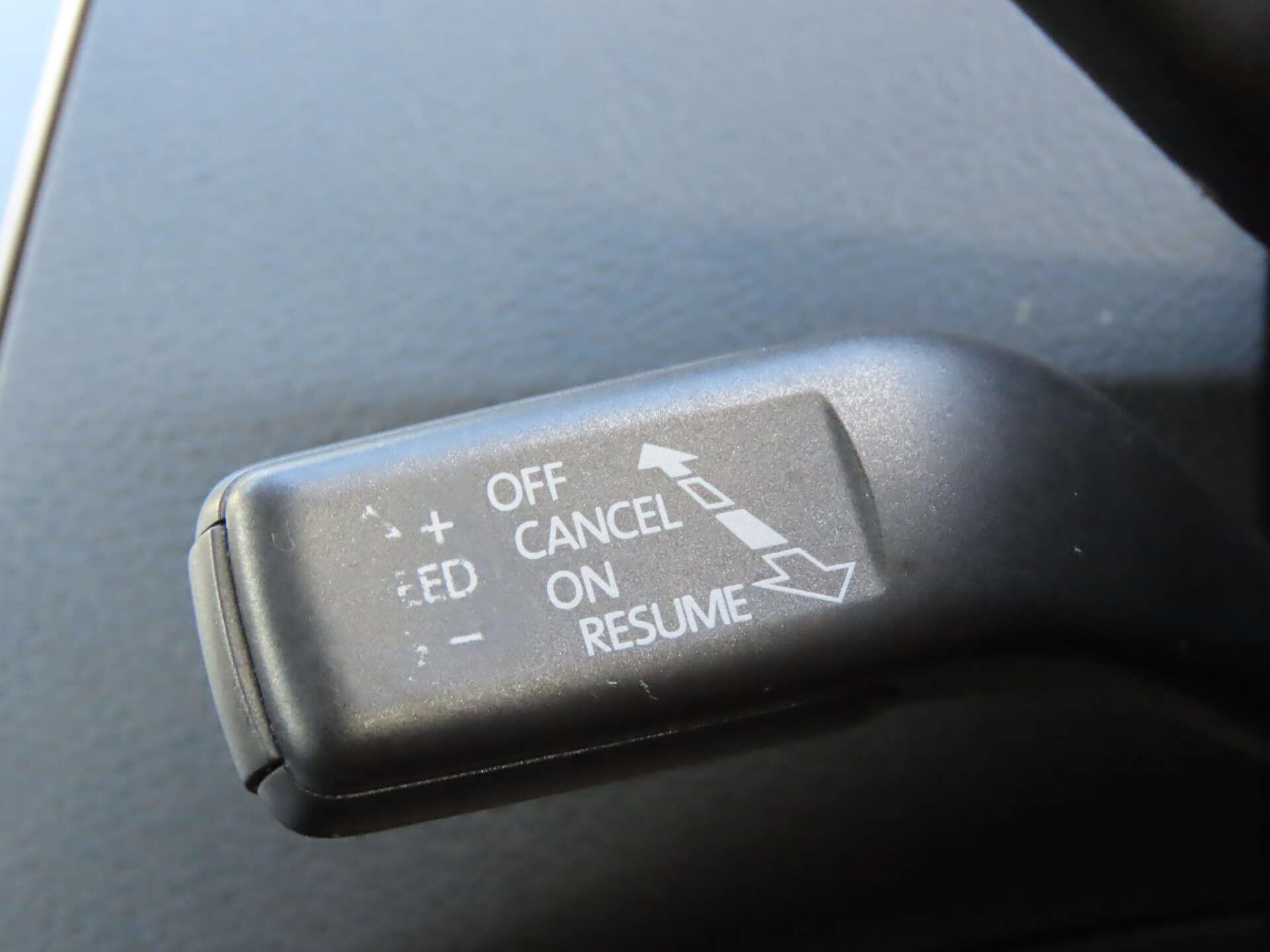 Volkswagen CC view 14
