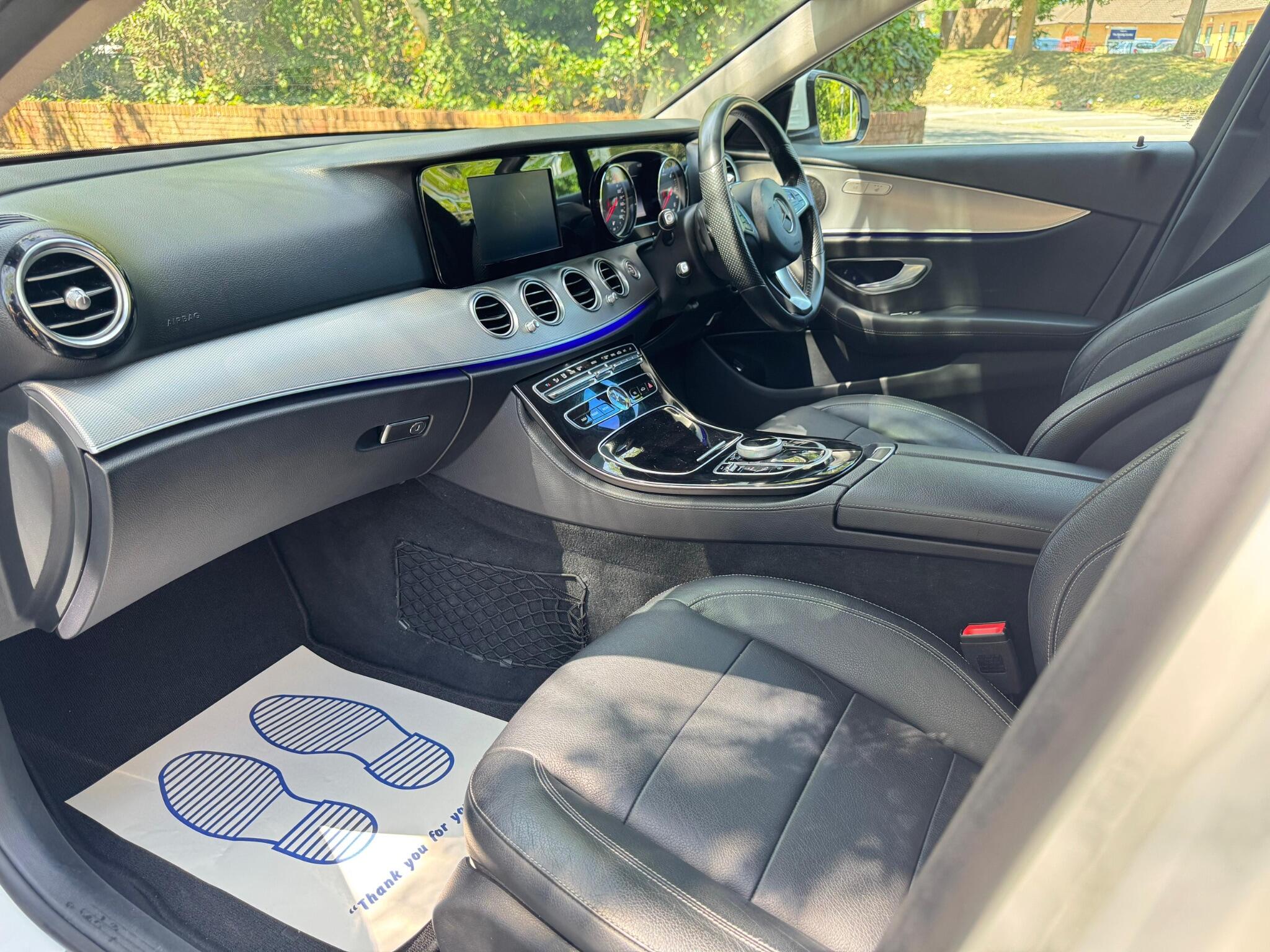 Mercedes-Benz E-Class view 13