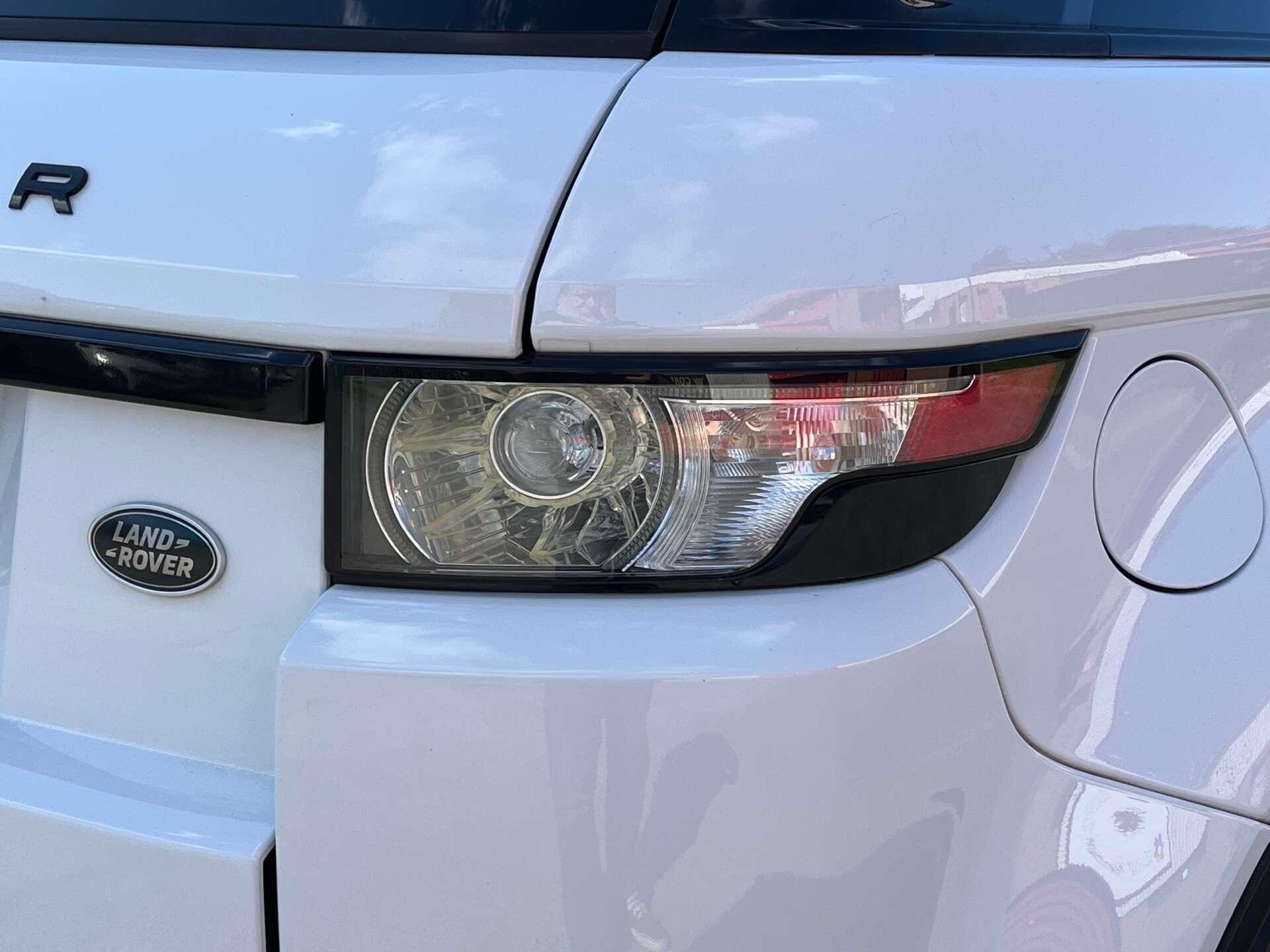 Land Rover Range Rover Evoque view 36